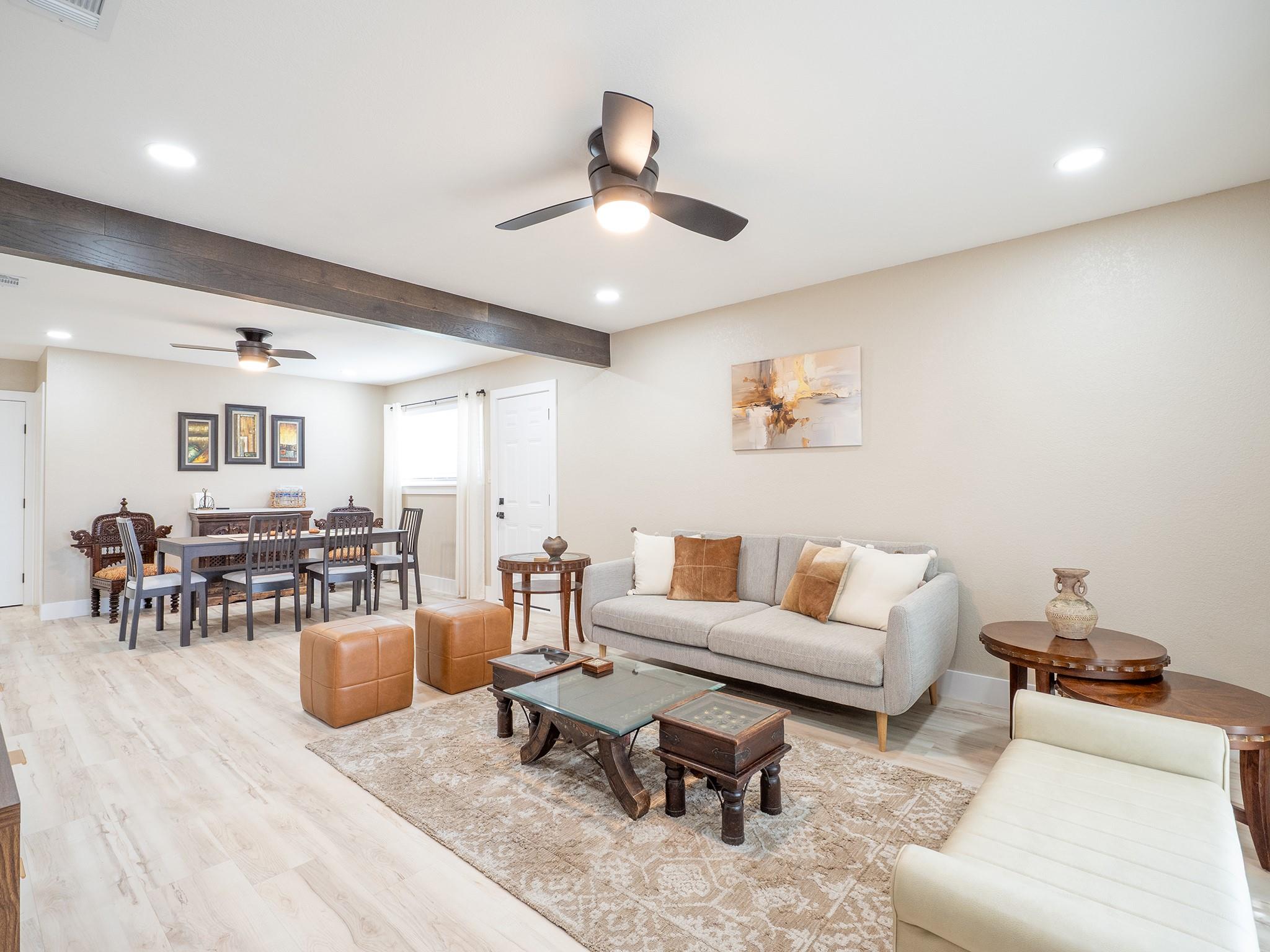 8314 Bowling Green Dr, Austin, TX 78757