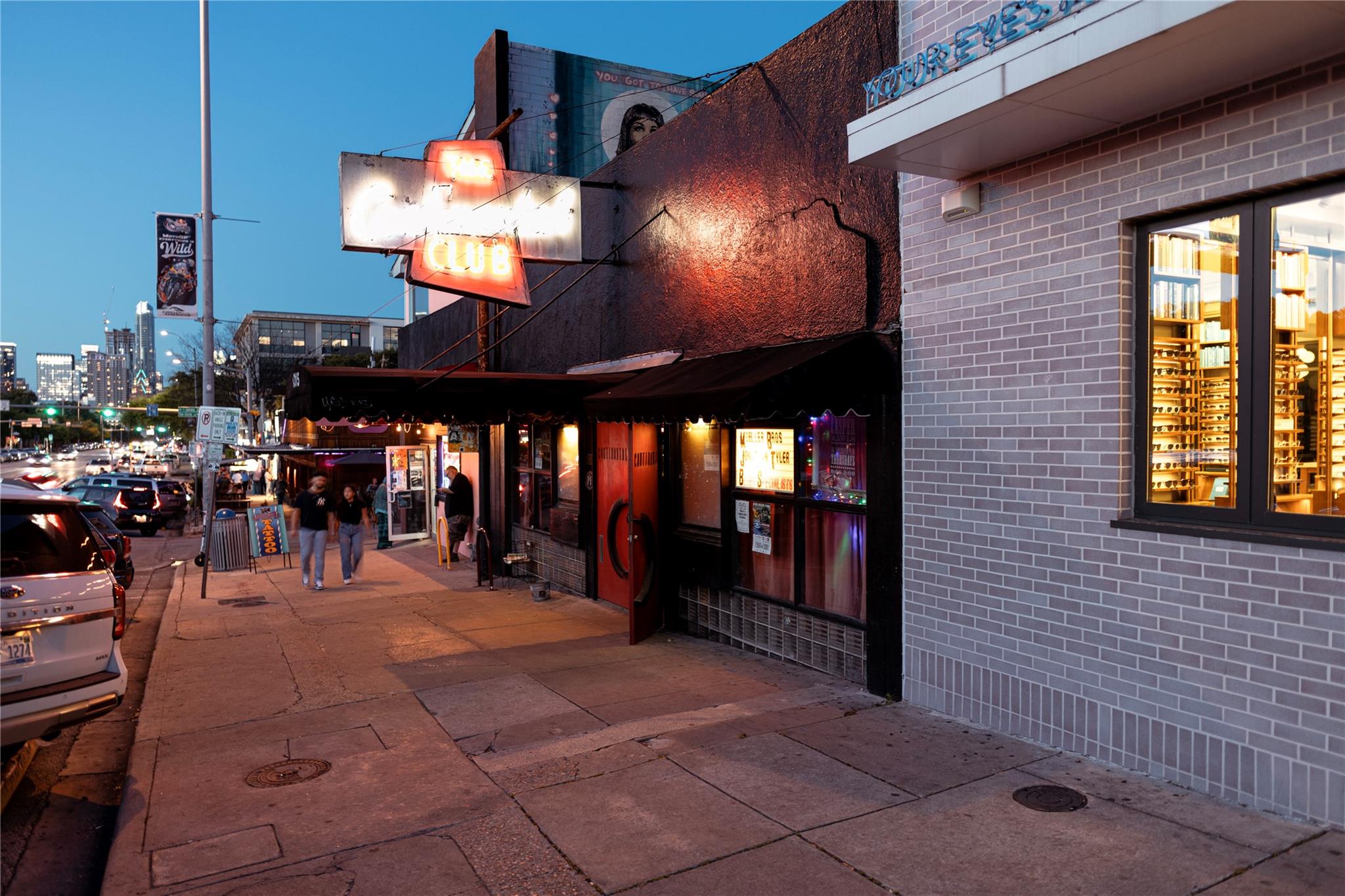 49 Navasota St # 202, Austin, TX 78702