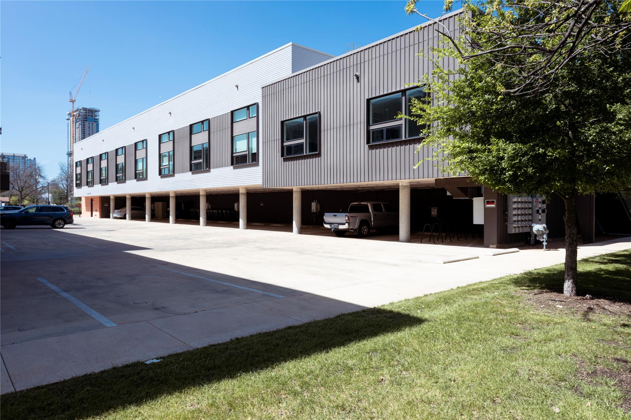 49 Navasota St # 202, Austin, TX 78702