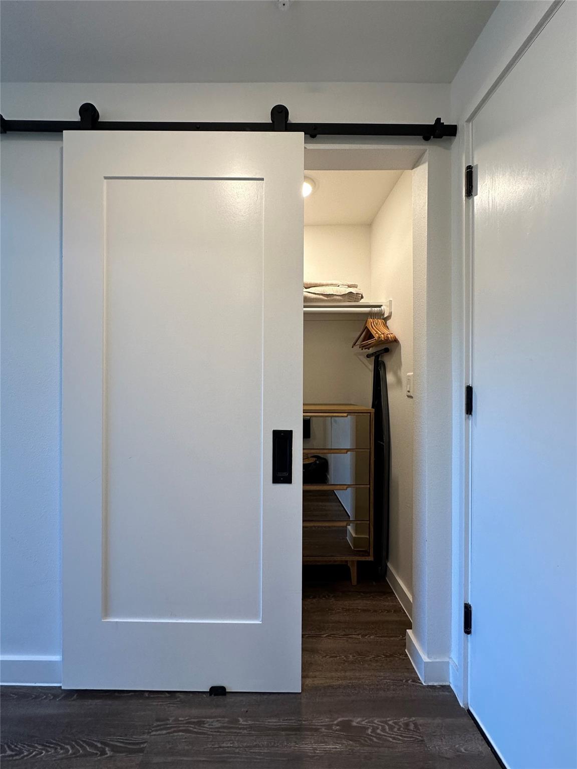 49 Navasota St # 202, Austin, TX 78702