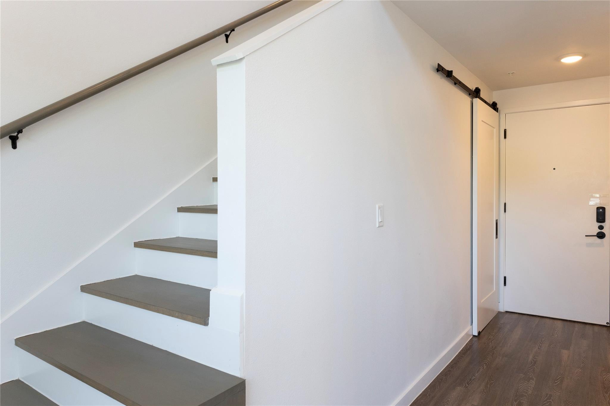 49 Navasota St # 202, Austin, TX 78702