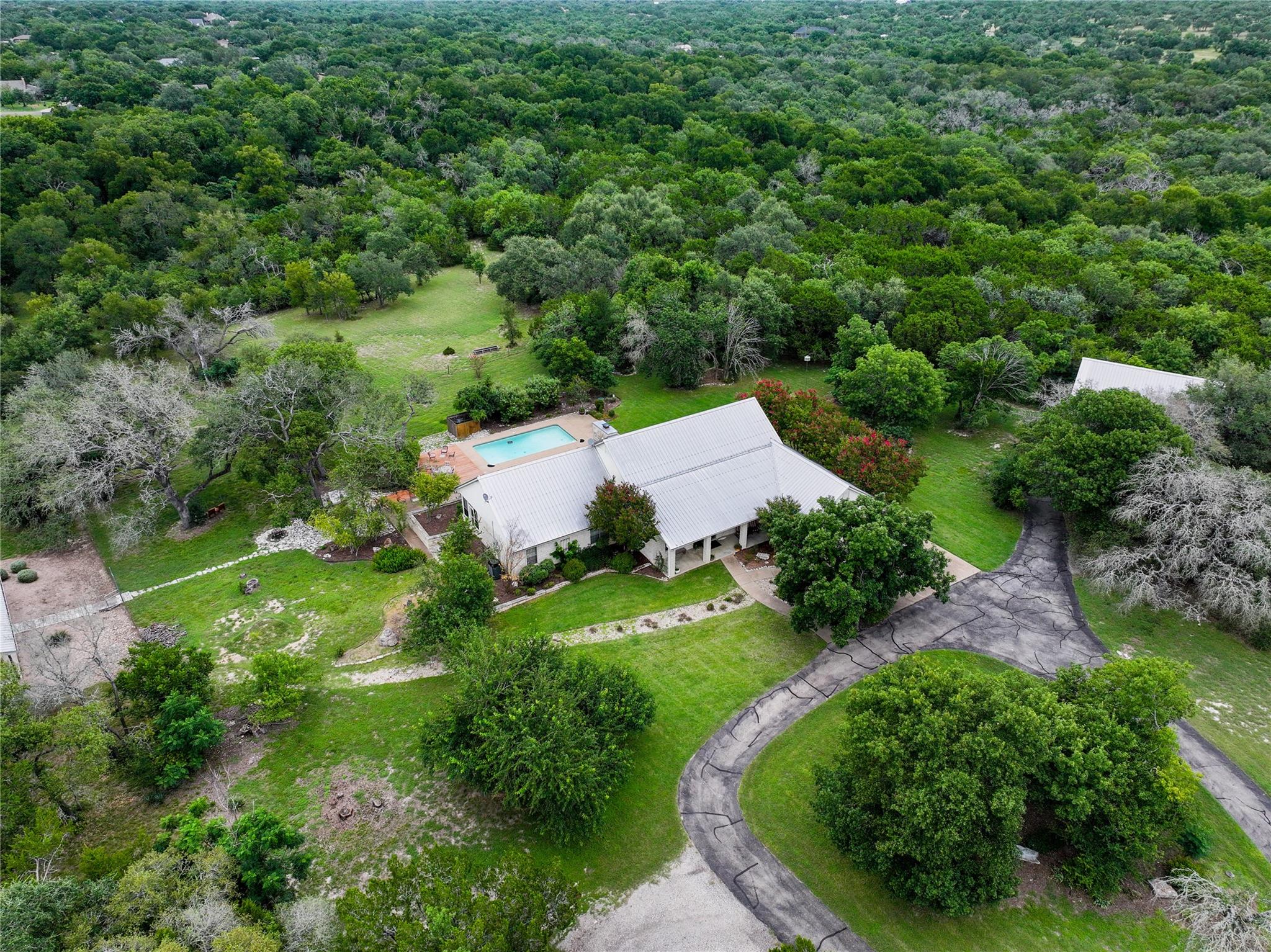 13730 Settlements Rd, Salado, TX 76571