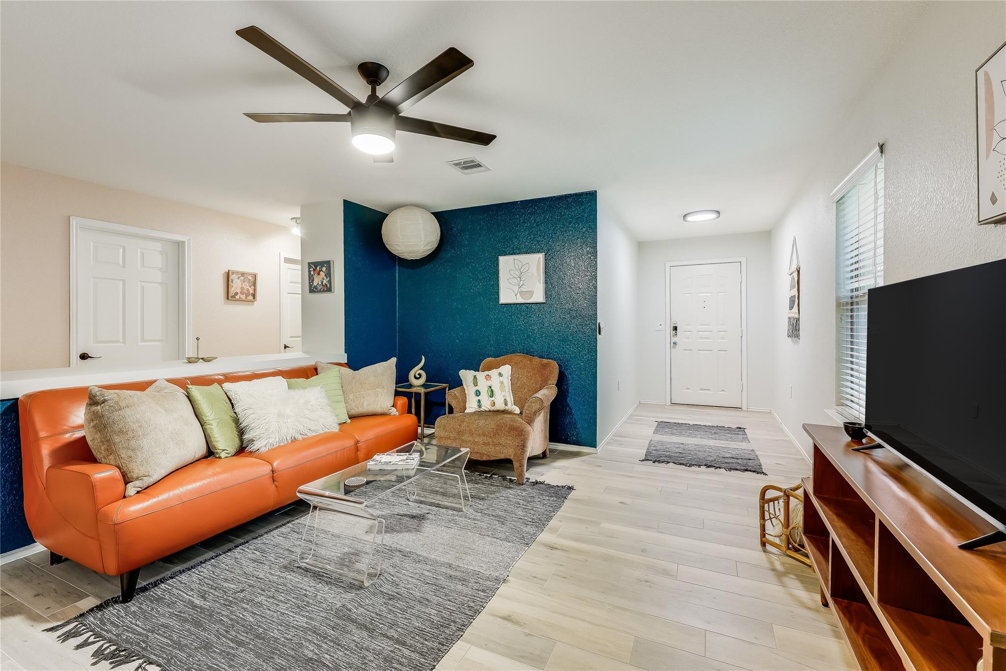 5301 Apple Orchard Ln, Austin, TX 78744