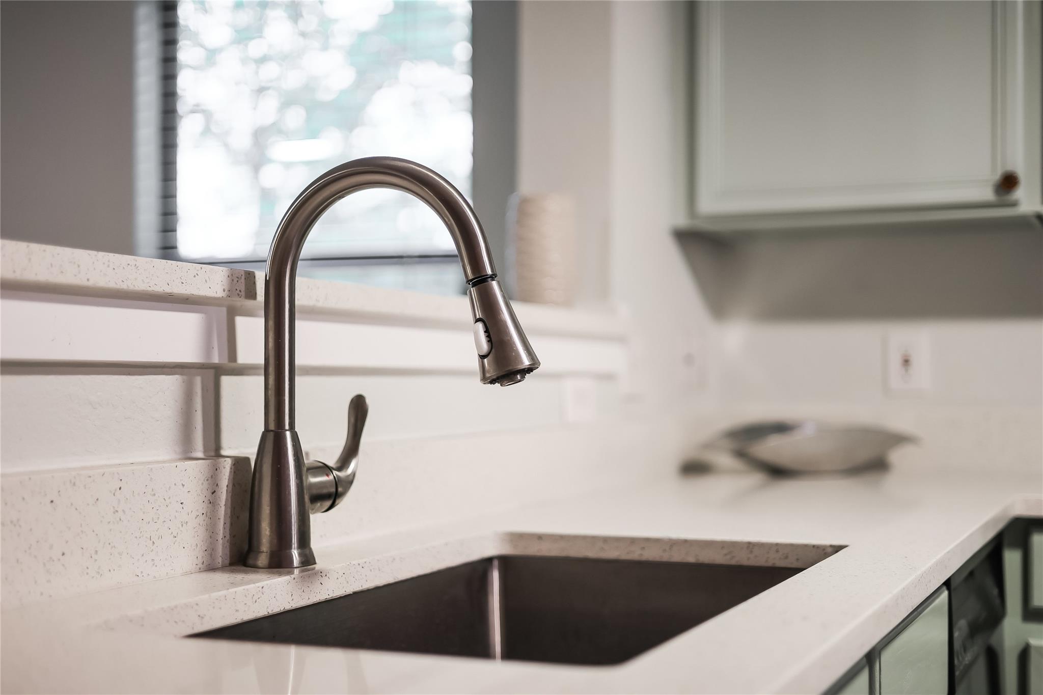 5301 Apple Orchard Ln, Austin, TX 78744