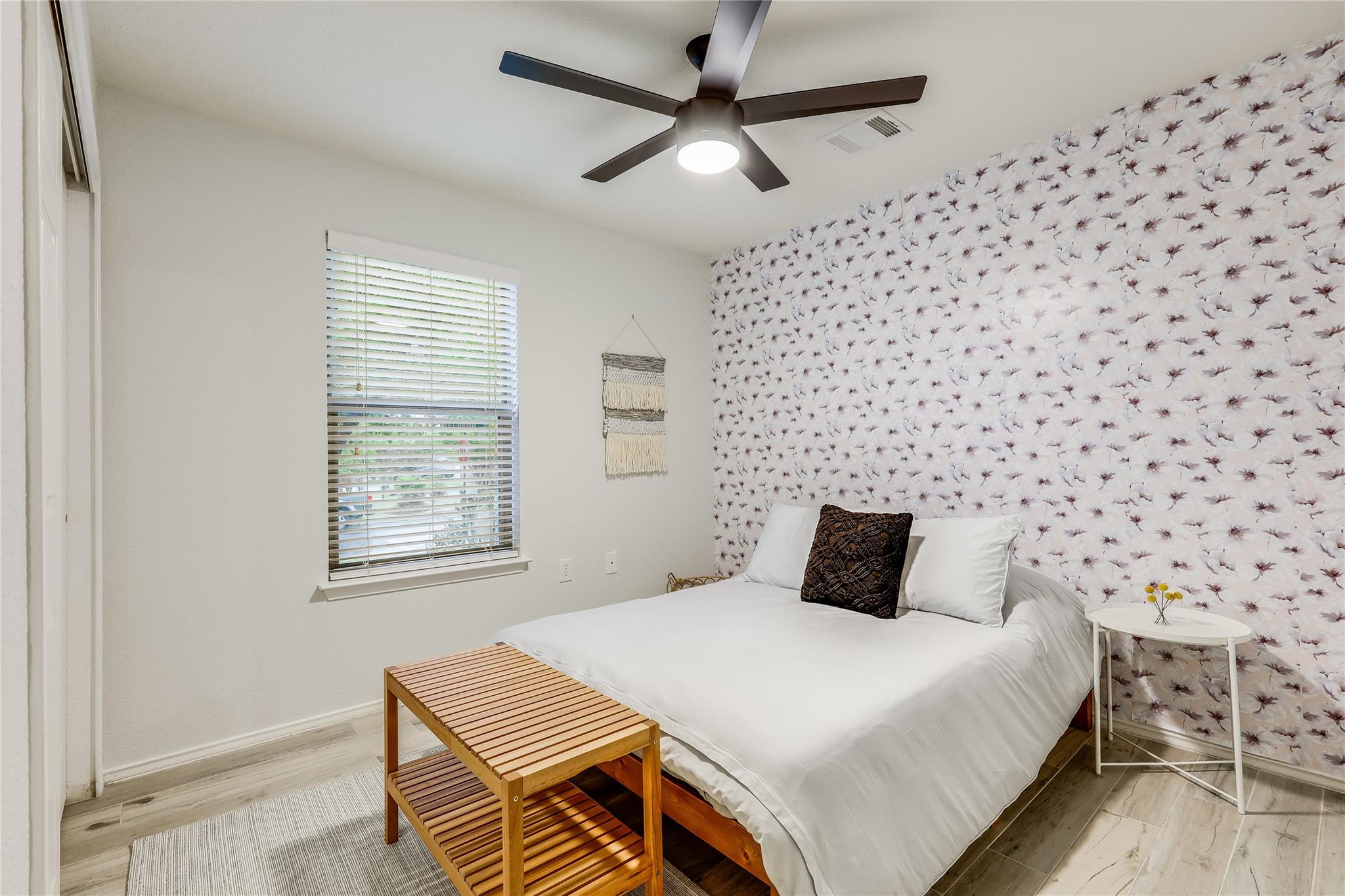 5301 Apple Orchard Ln, Austin, TX 78744