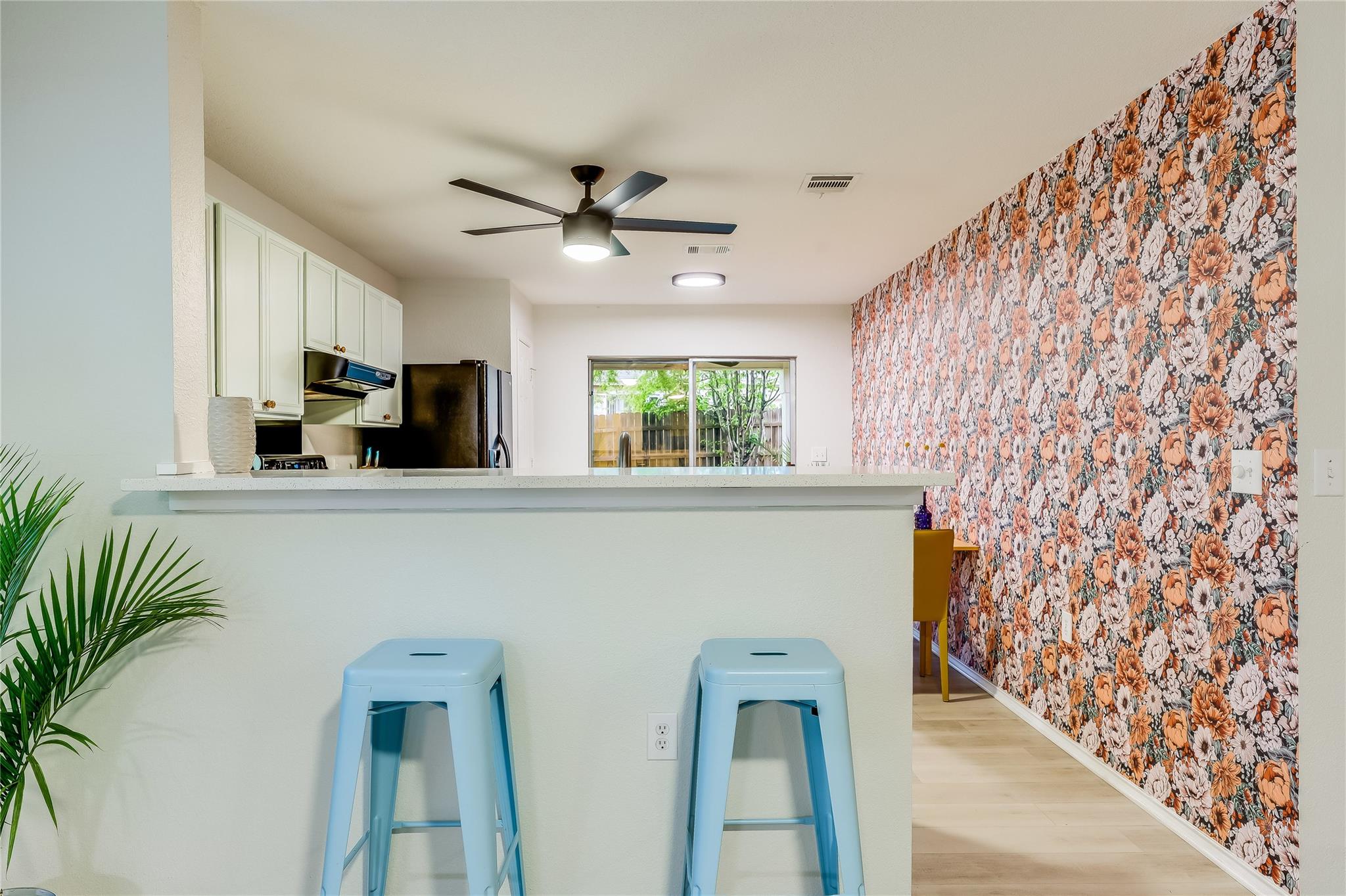 5301 Apple Orchard Ln, Austin, TX 78744