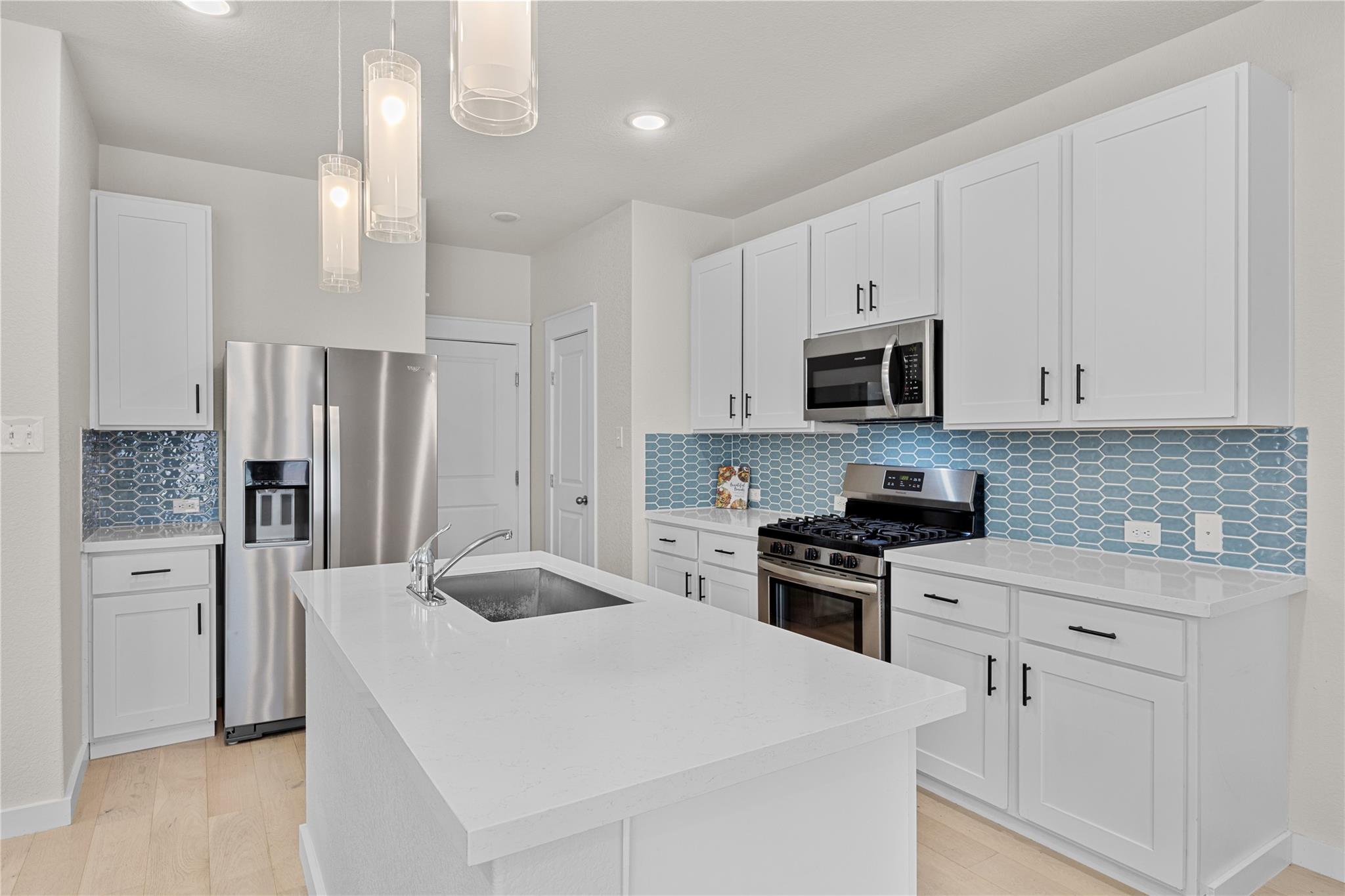 1512 N Honaker Way, Leander, TX 78641