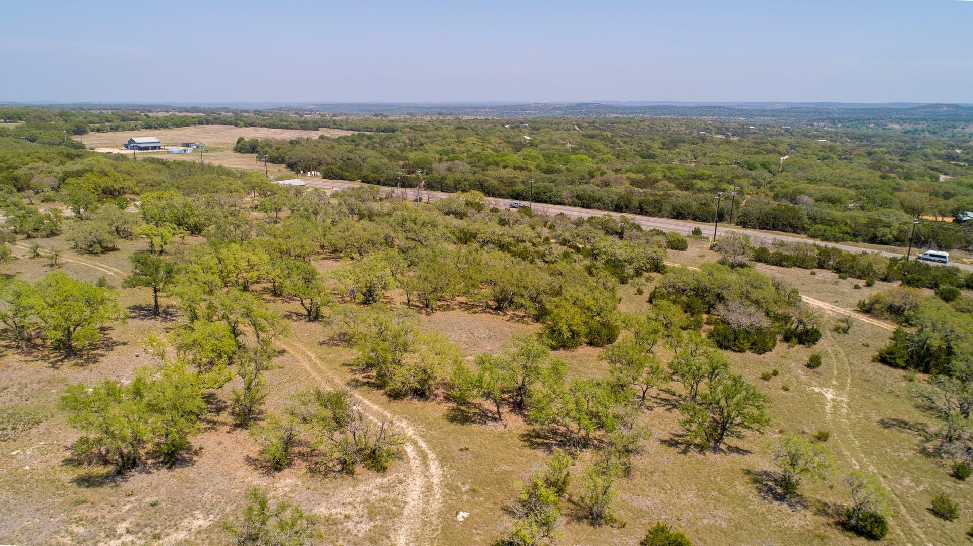 101 Bluff Ridge Trl, Blanco, TX 78606