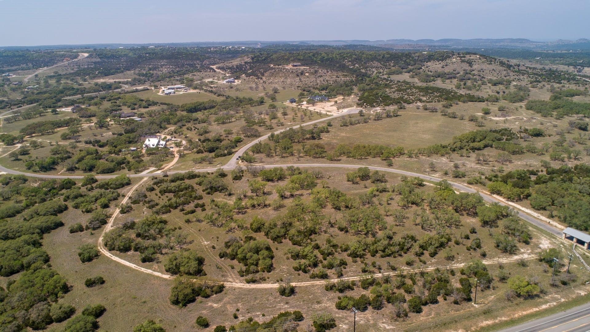 101 Bluff Ridge Trl, Blanco, TX 78606