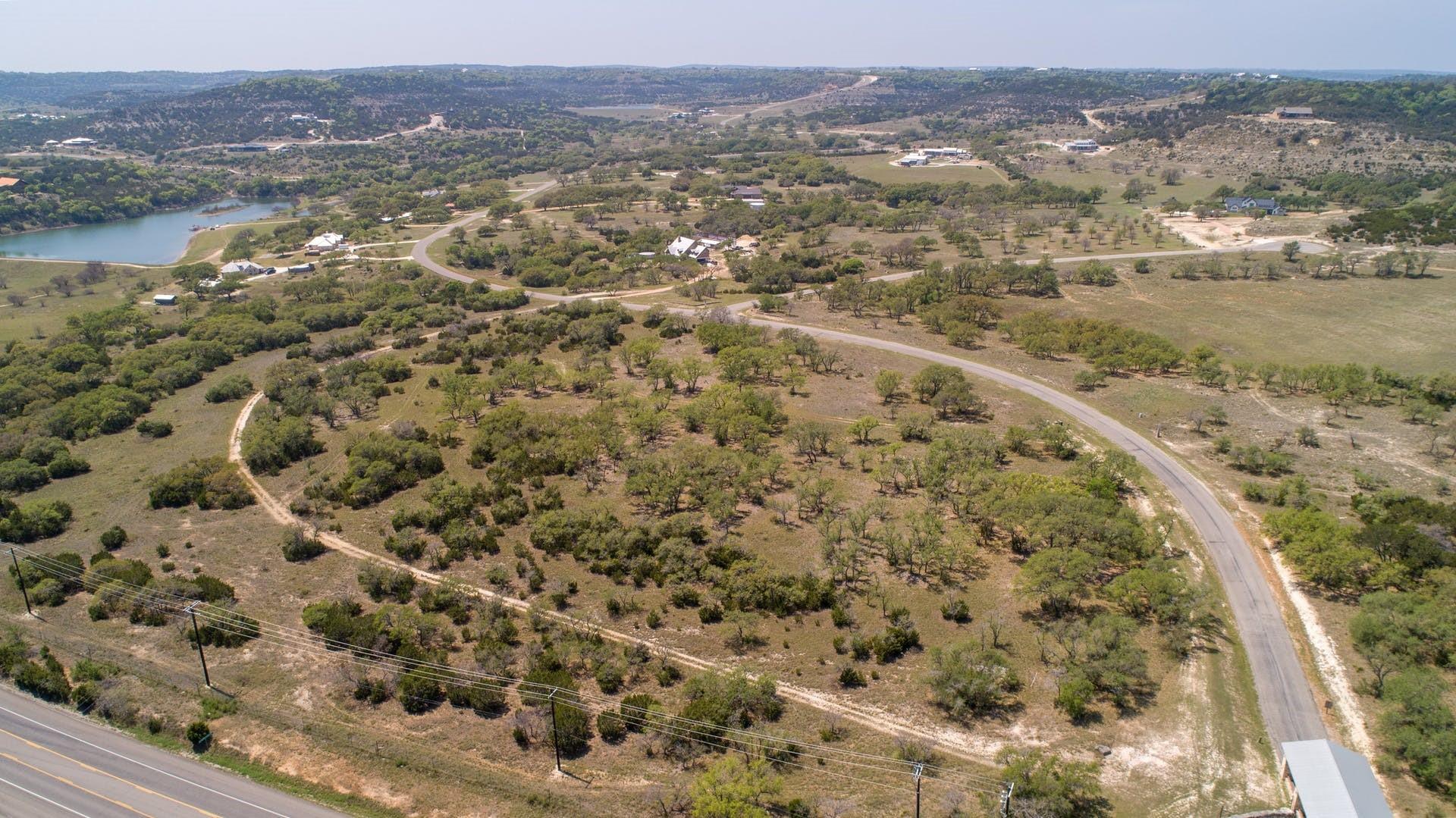 101 Bluff Ridge Trl, Blanco, TX 78606