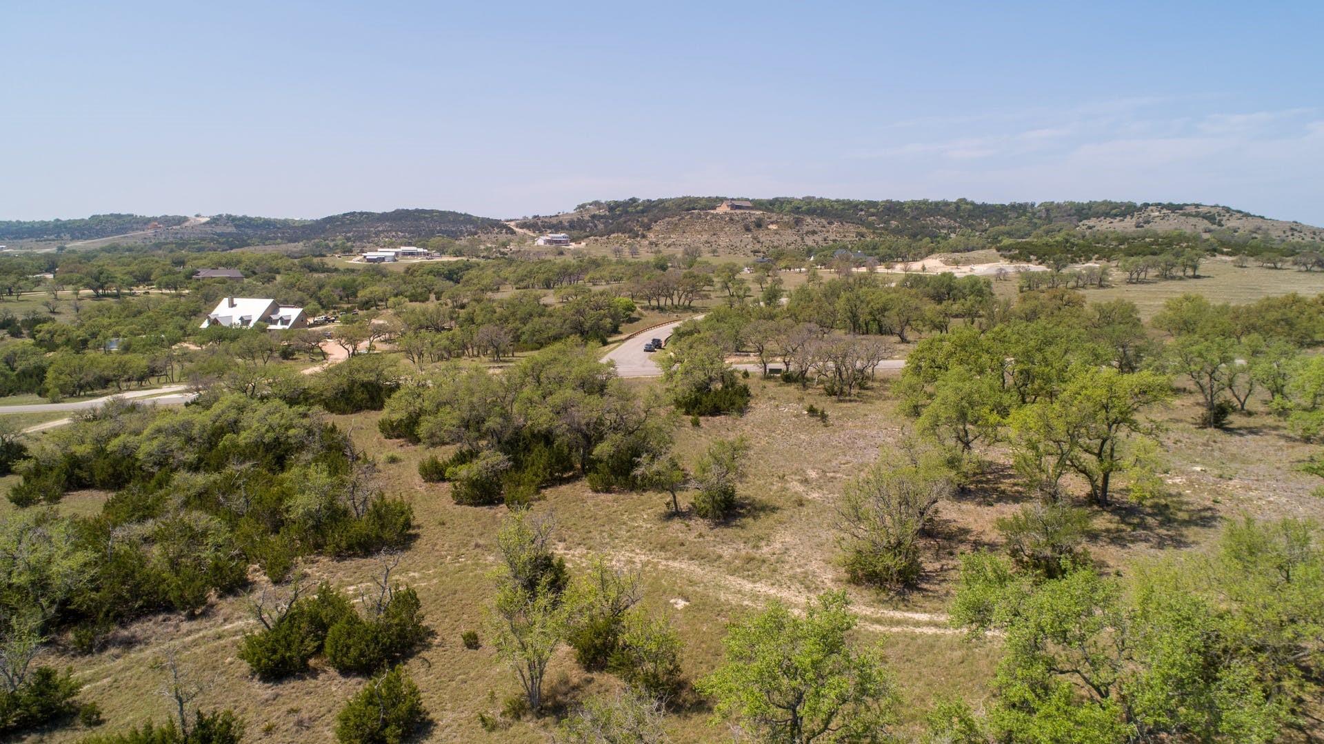 101 Bluff Ridge Trl, Blanco, TX 78606