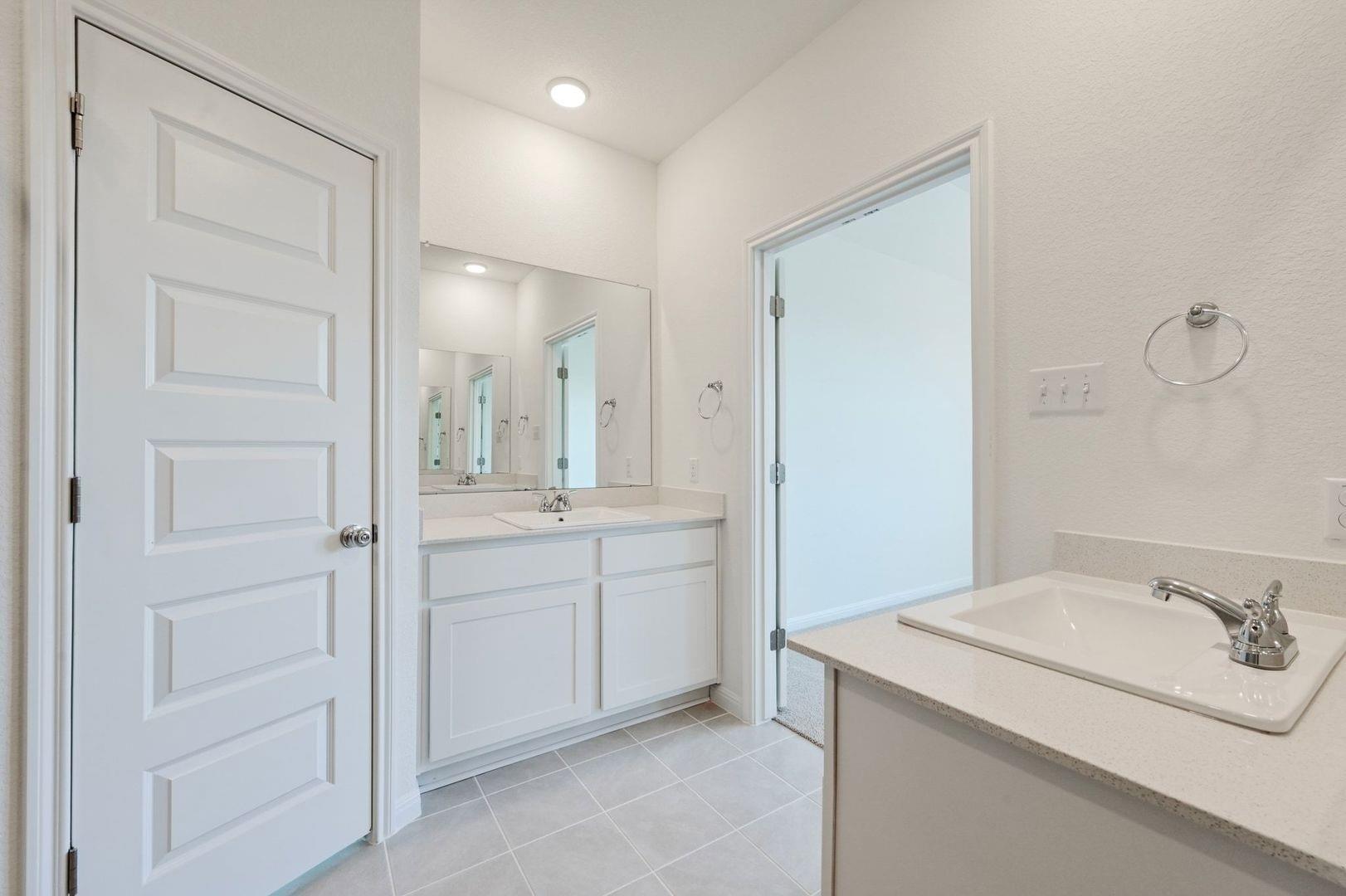 270 Bendecido Loop, Elgin, TX 78621