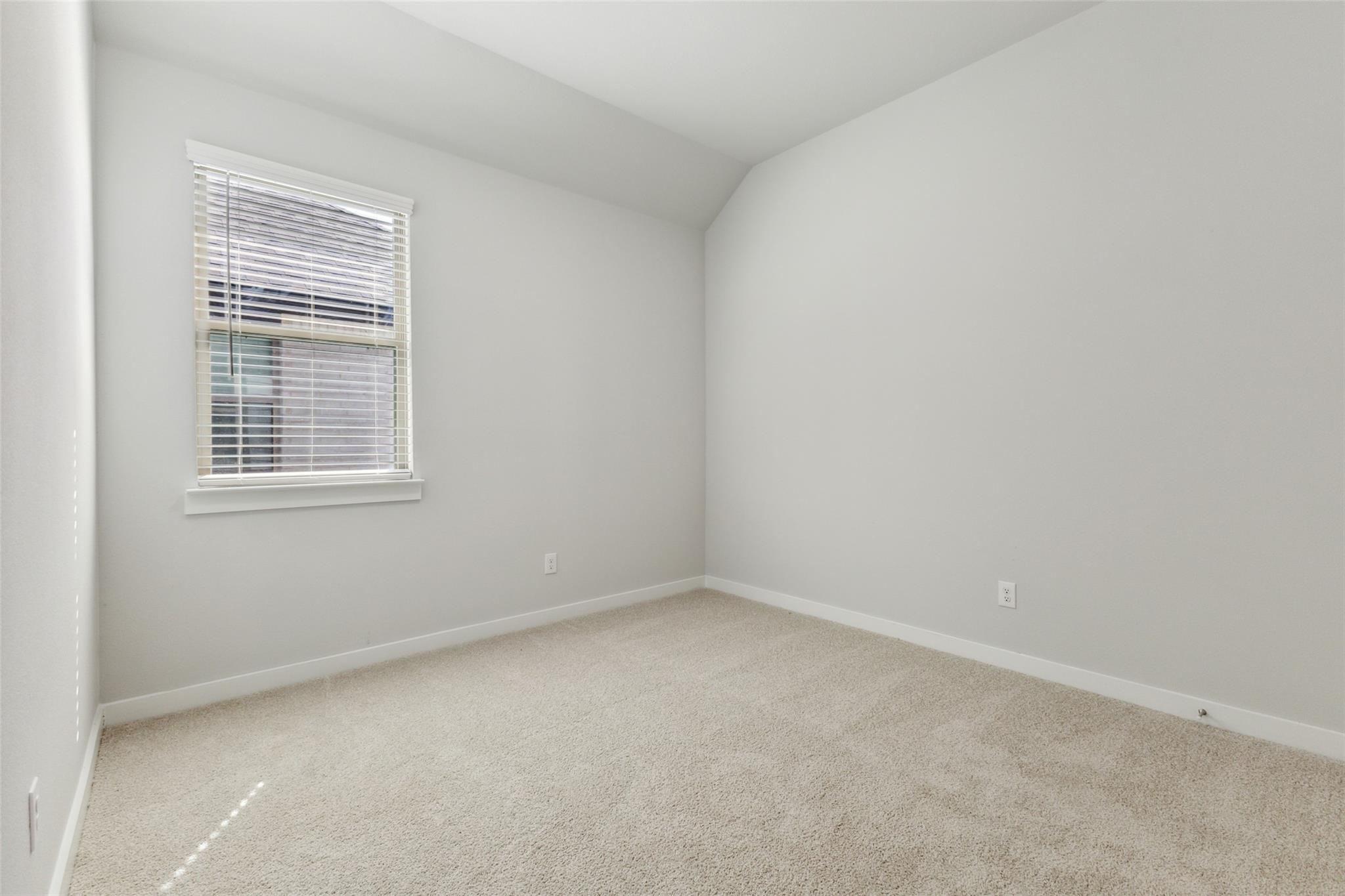 270 Bendecido Loop, Elgin, TX 78621