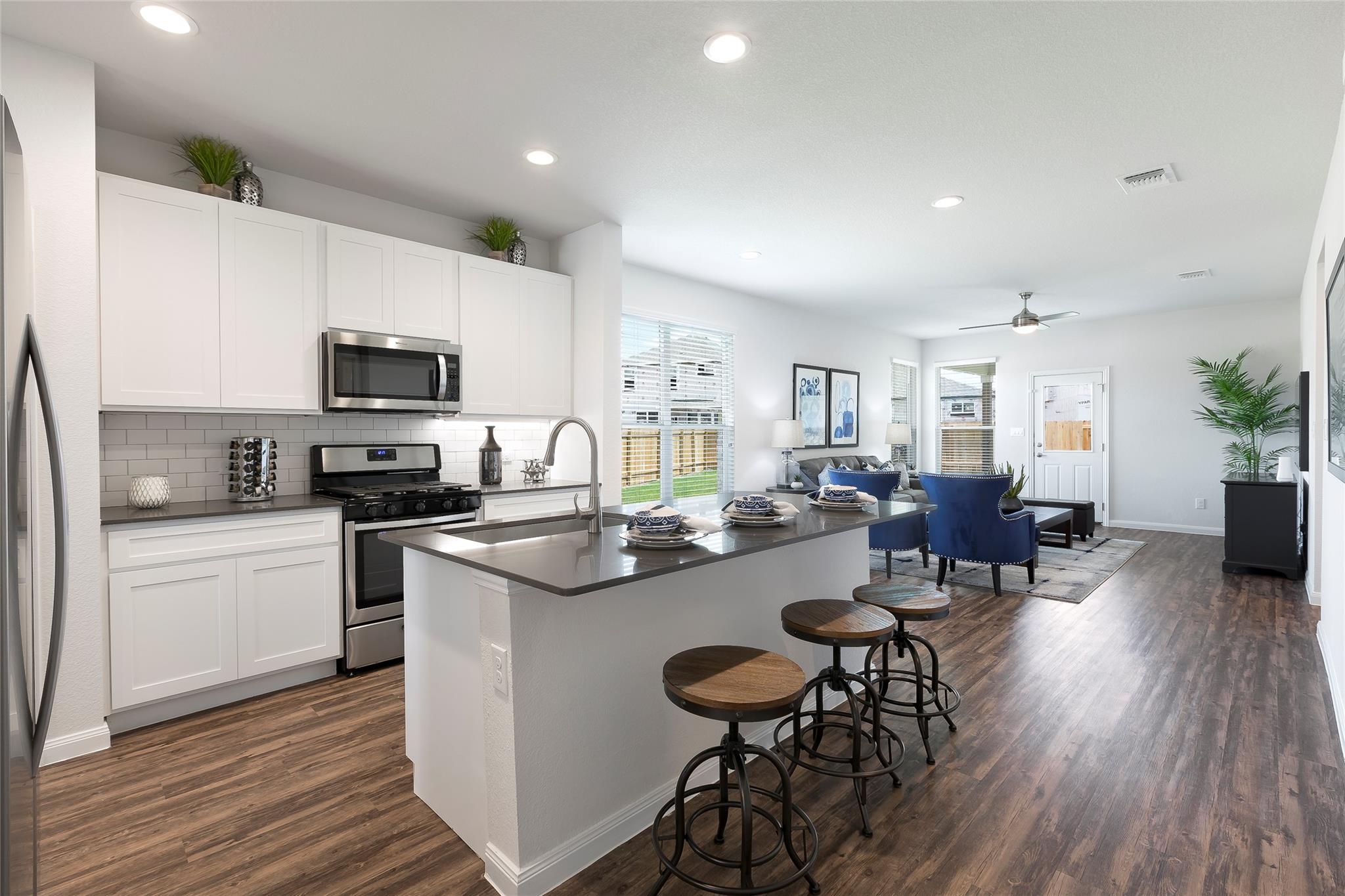 1200 Warms Springs Dr, Pflugerville, TX 78660