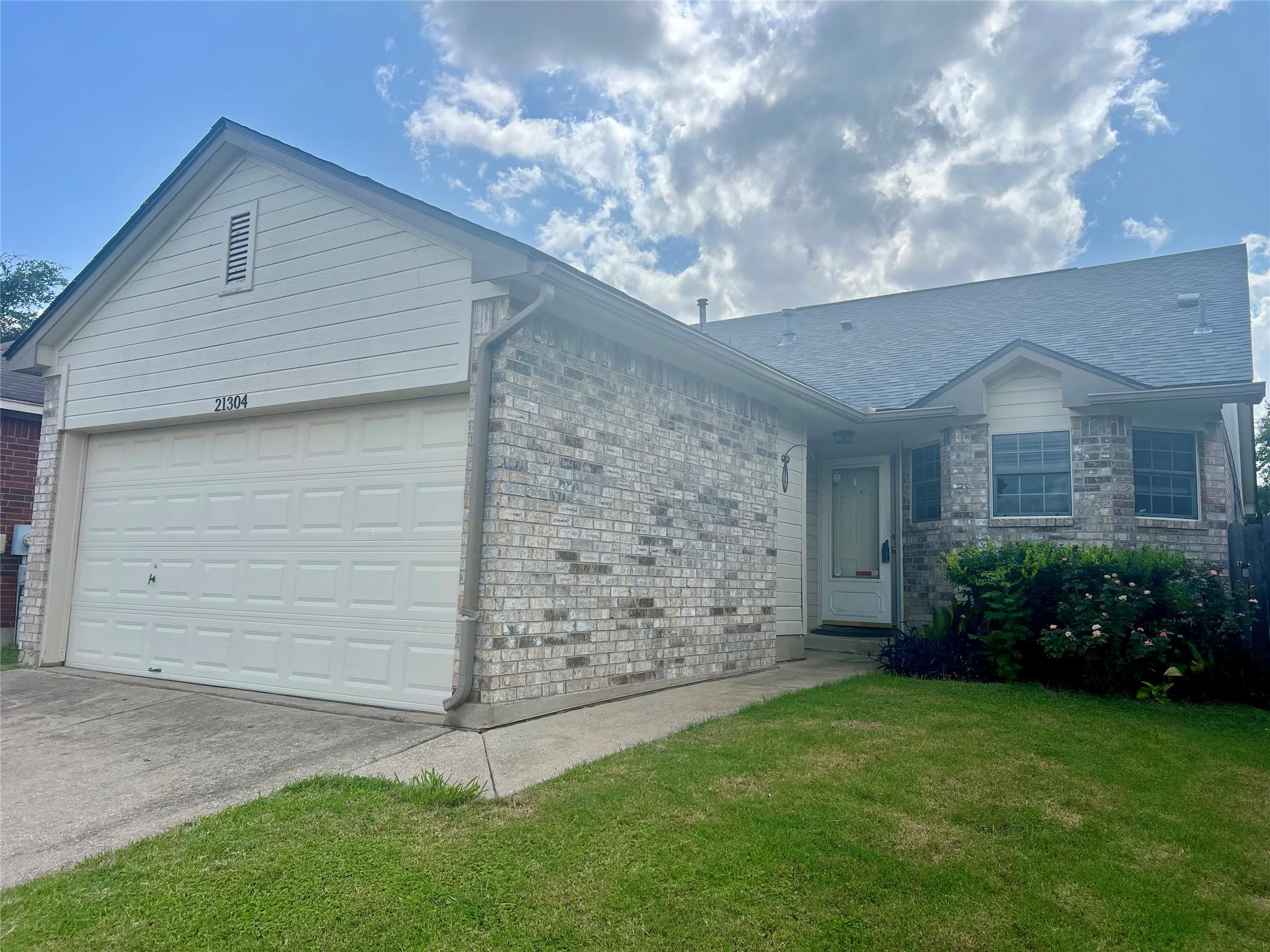 21304 Secretariat Ridge Ln, Pflugerville, TX 78660