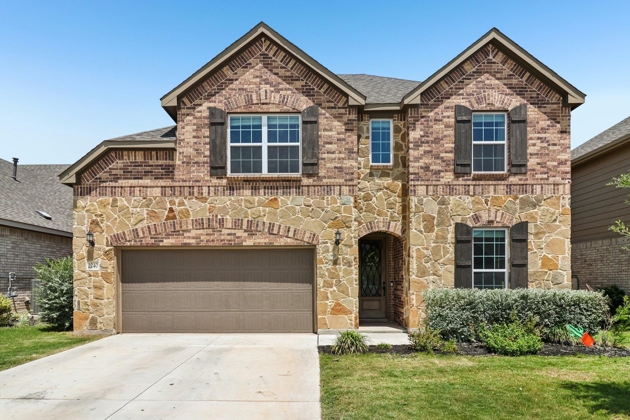 2240 Zachry Dr, New Braunfels, TX 78132