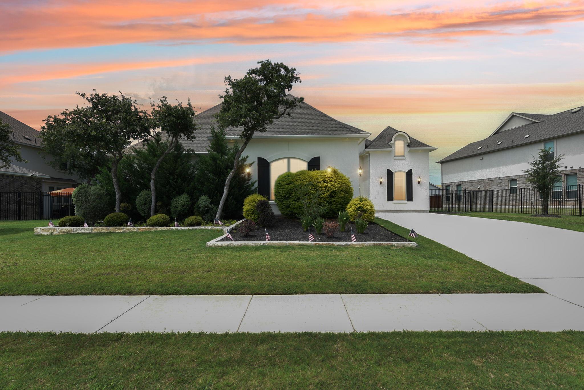 1104 Scenic Oaks Dr, Georgetown, TX 78628