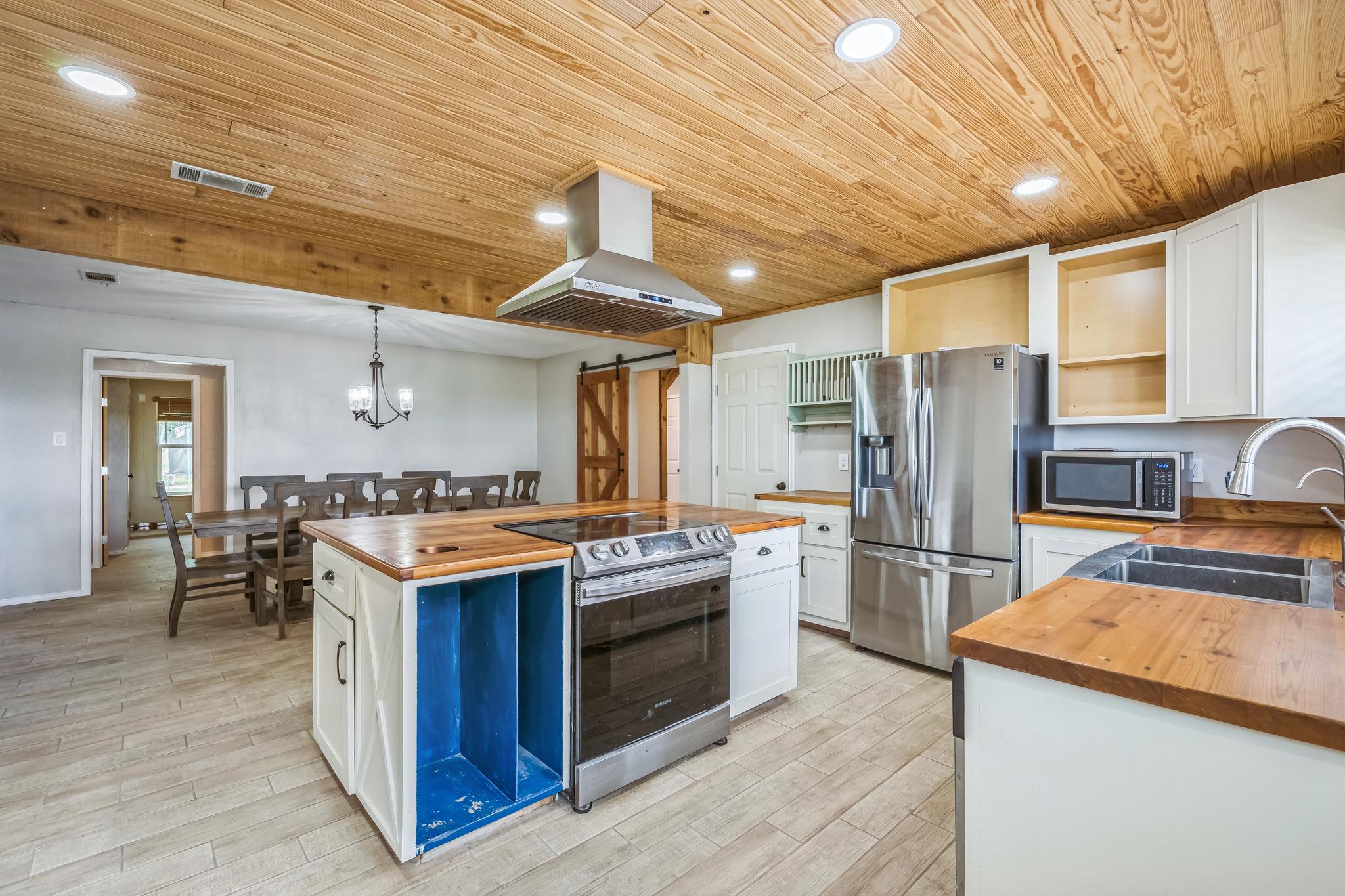 16885 State Highway 317, Moody, TX 76557