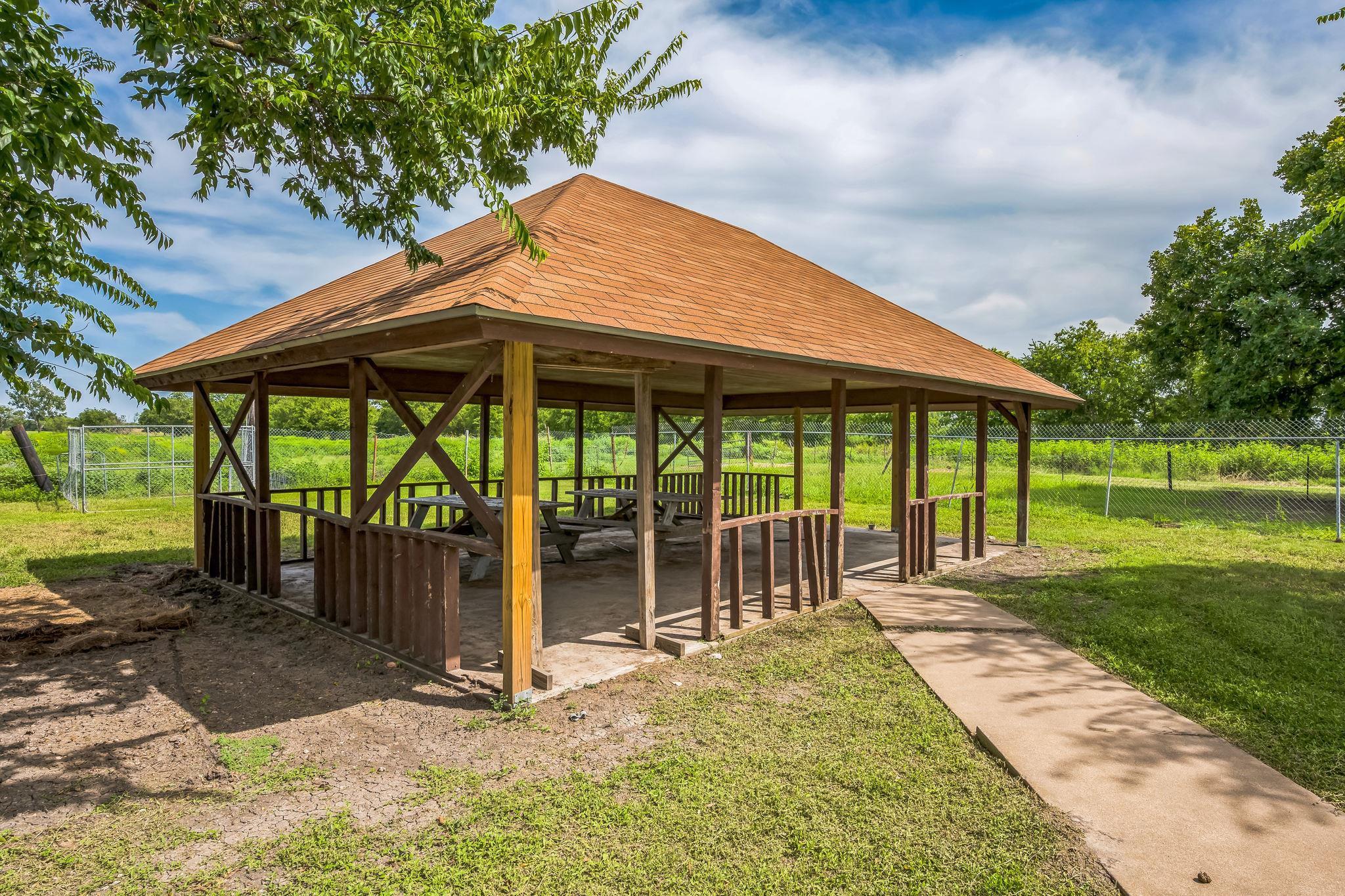 16885 State Highway 317, Moody, TX 76557