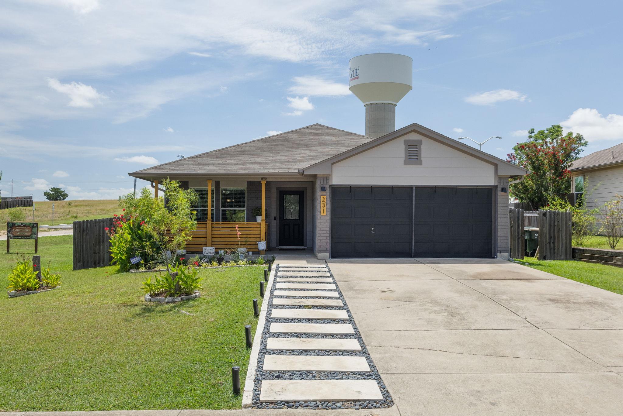 231 Goddard, Kyle, TX 78640