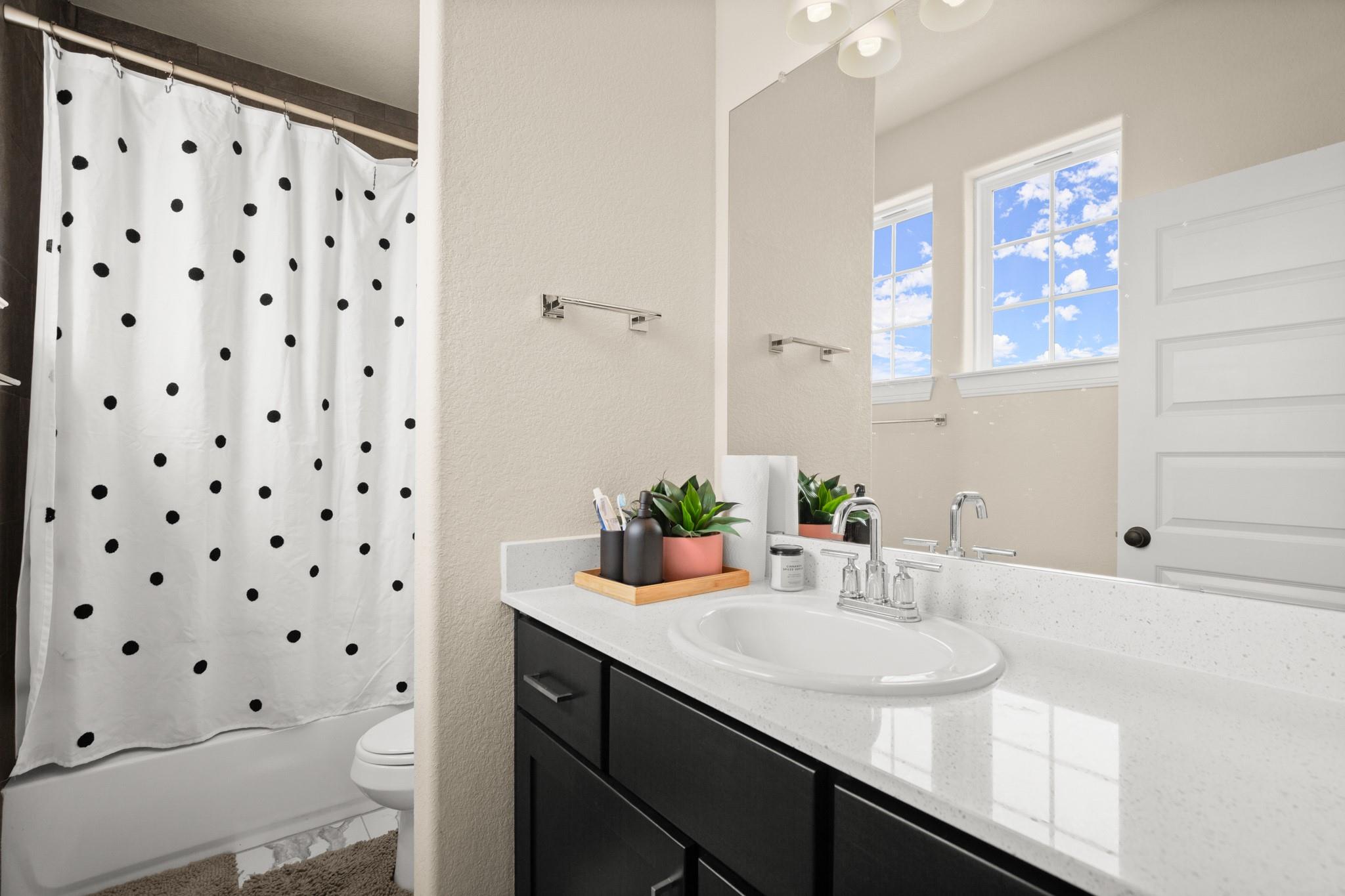 525 Faith Dr, Liberty Hill, TX 78642