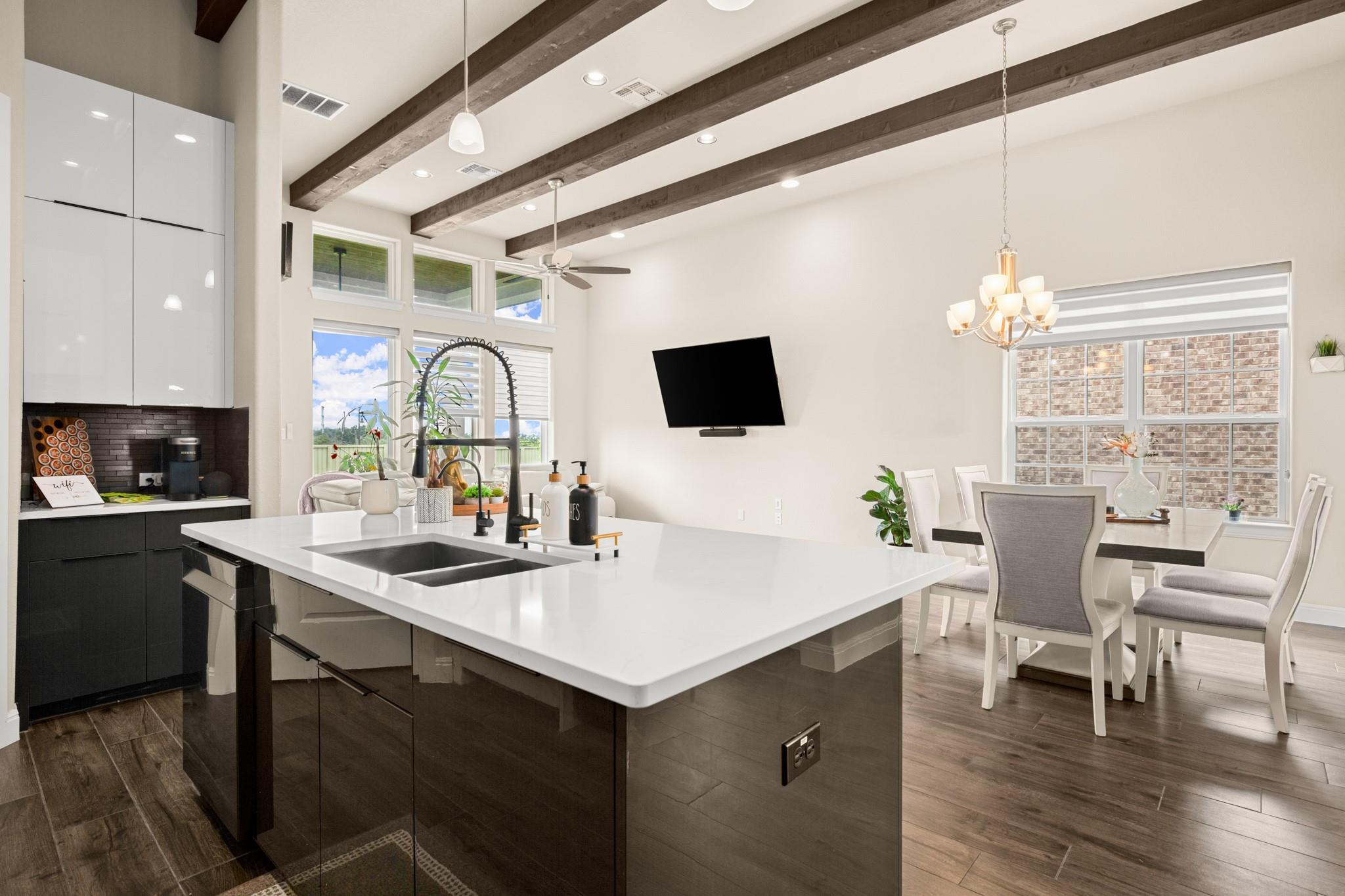 525 Faith Dr, Liberty Hill, TX 78642