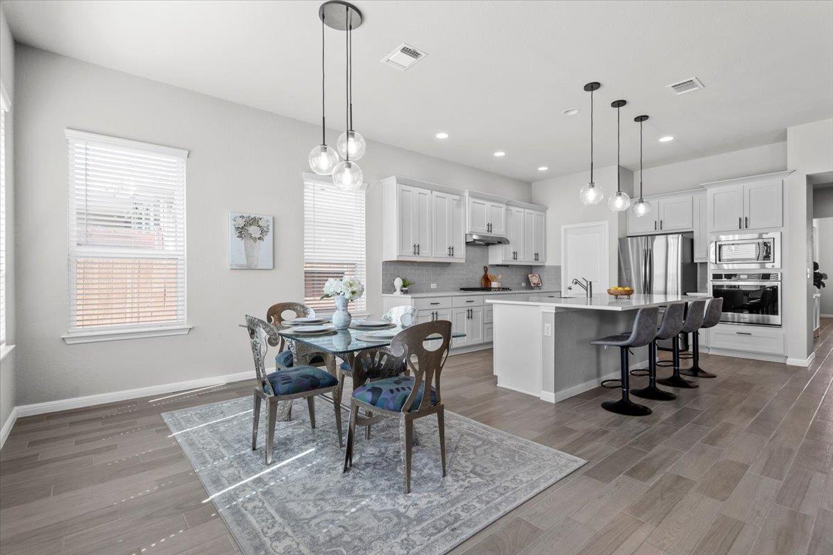 8209 Bestride Bnd, Austin, TX 78744