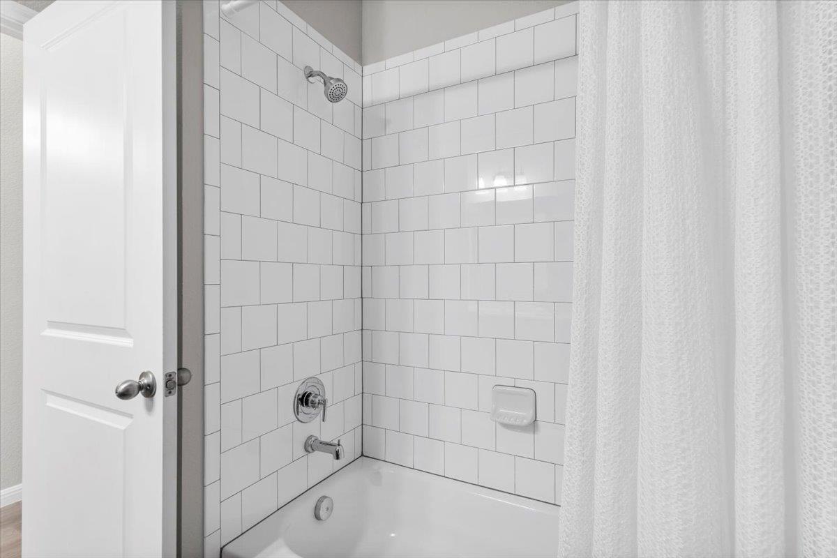 8209 Bestride Bnd, Austin, TX 78744