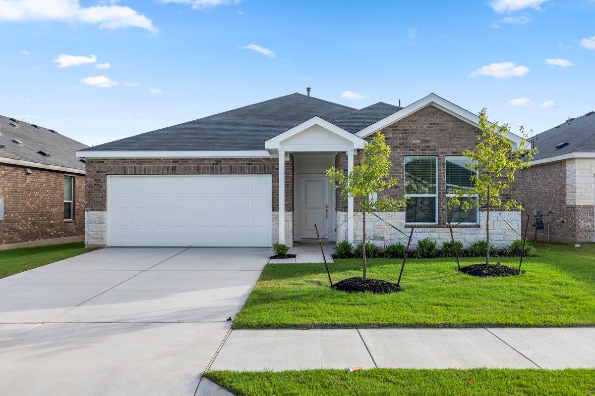 172 Rodney Boat Rd, Kyle, TX 78640