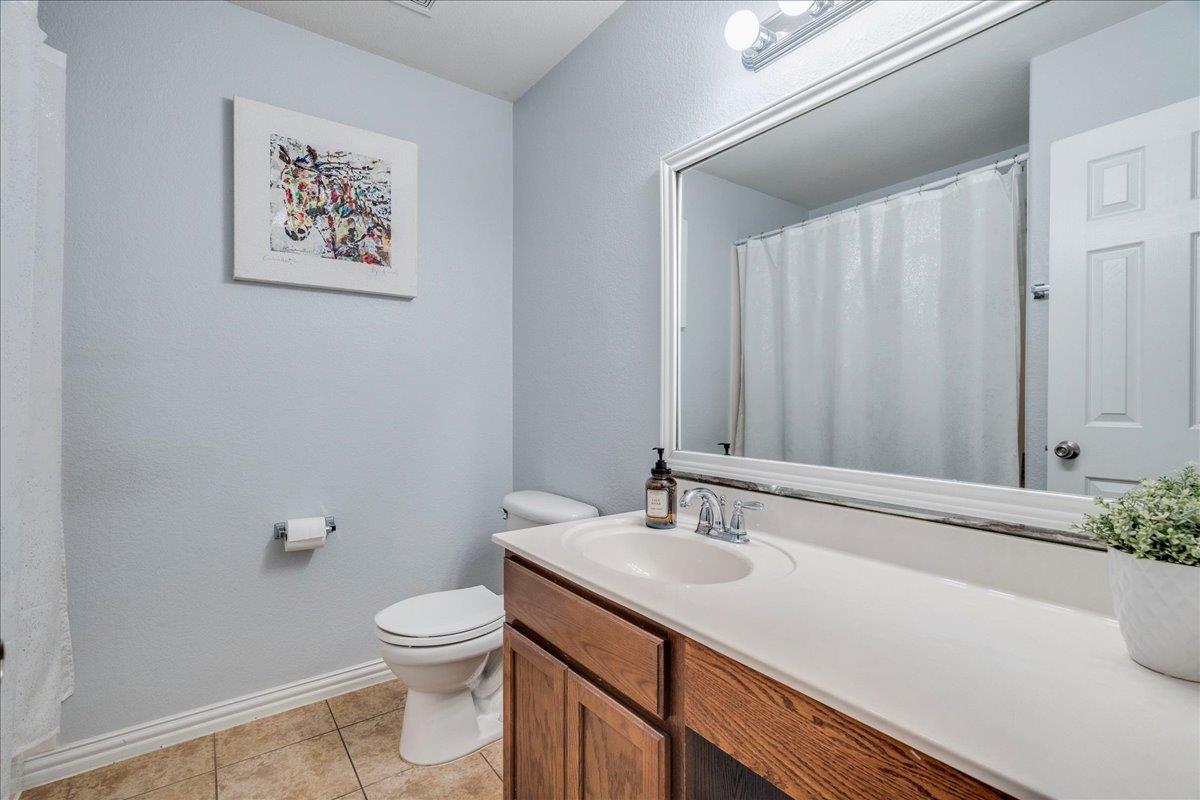 2532 Ericanna Ln, Leander, TX 78641