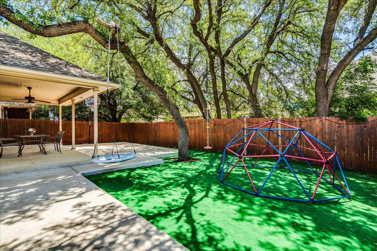 2532 Ericanna Ln, Leander, TX 78641