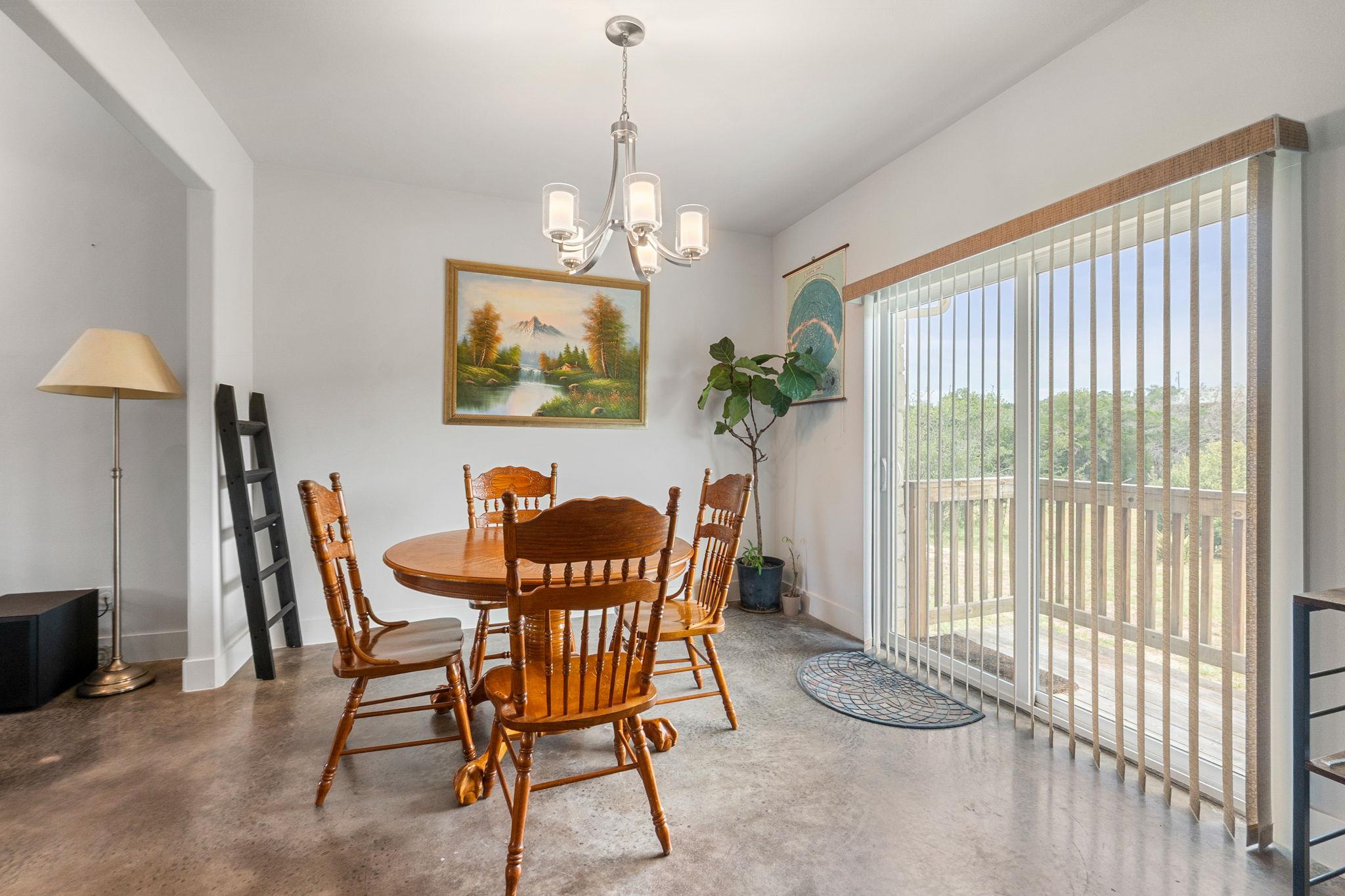 20401 Siesta Shores Dr, Spicewood, TX 78669