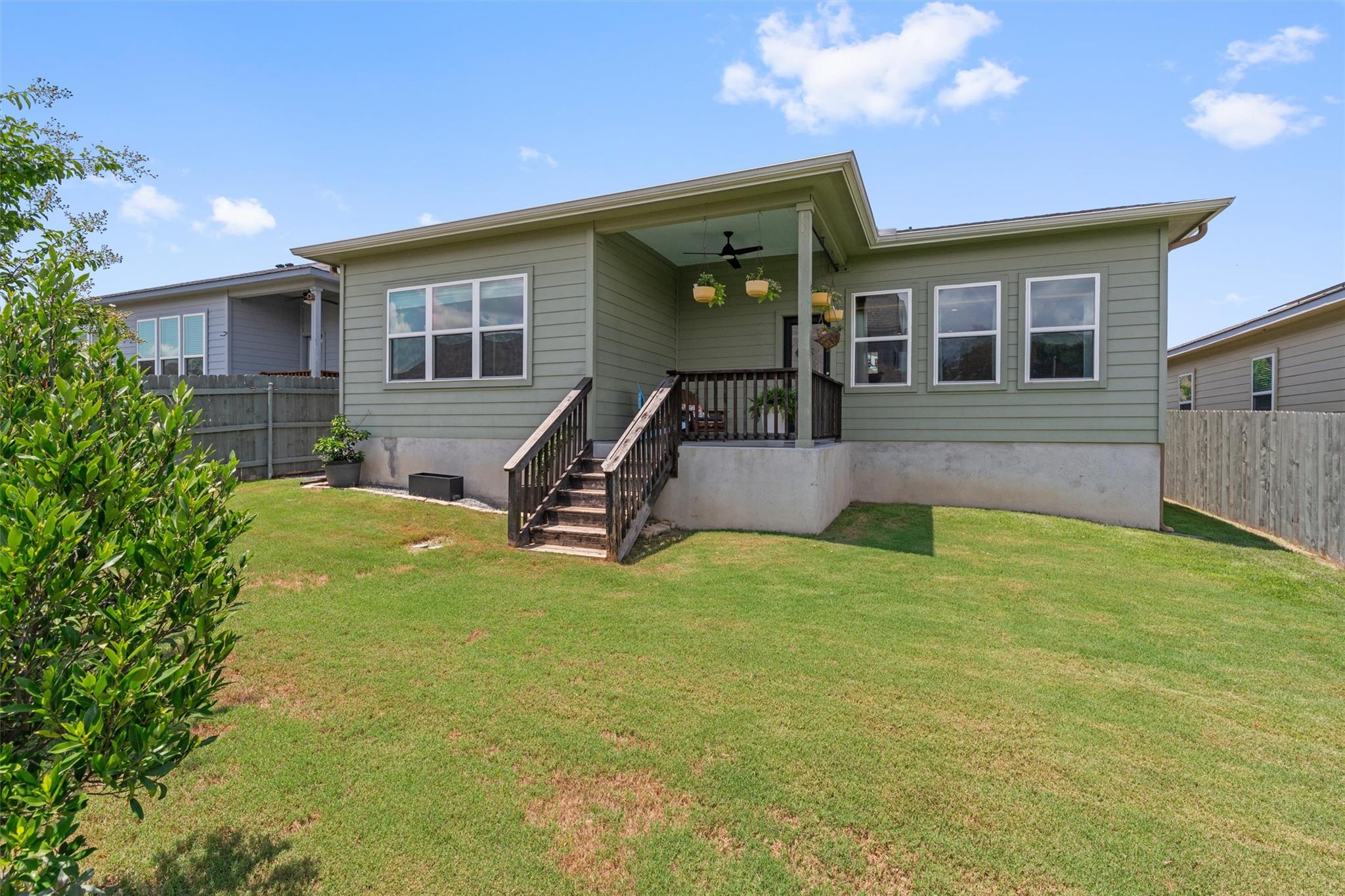 9905 Dalliance Ln, Manor, TX 78653