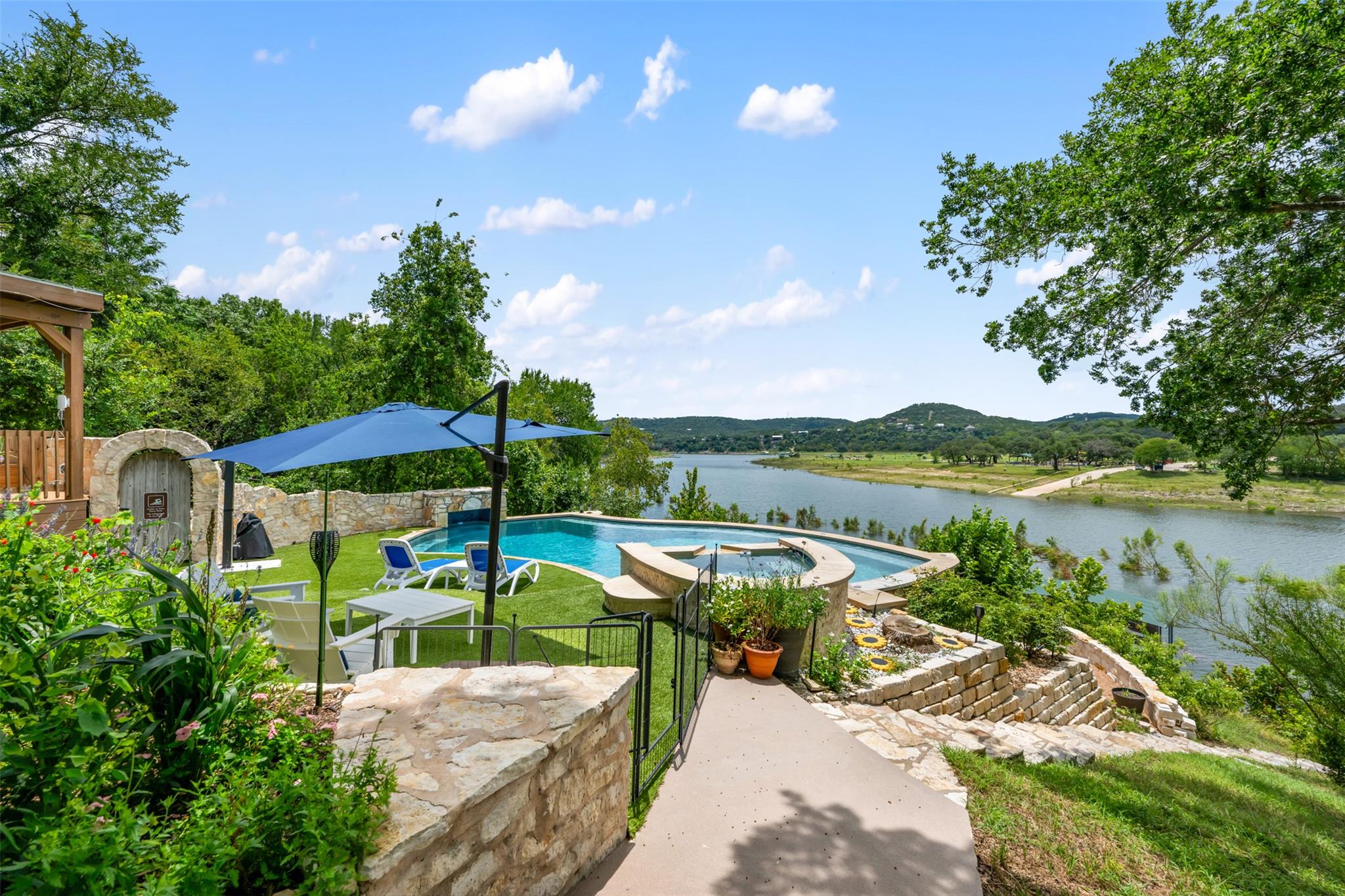 10716 Beach Rd, Leander, TX 78641