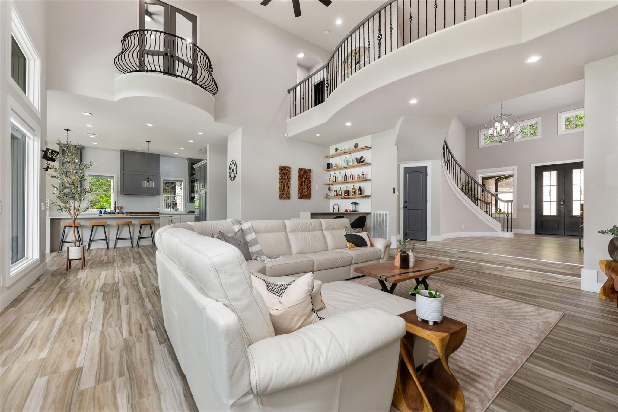 10716 Beach Rd, Leander, TX 78641