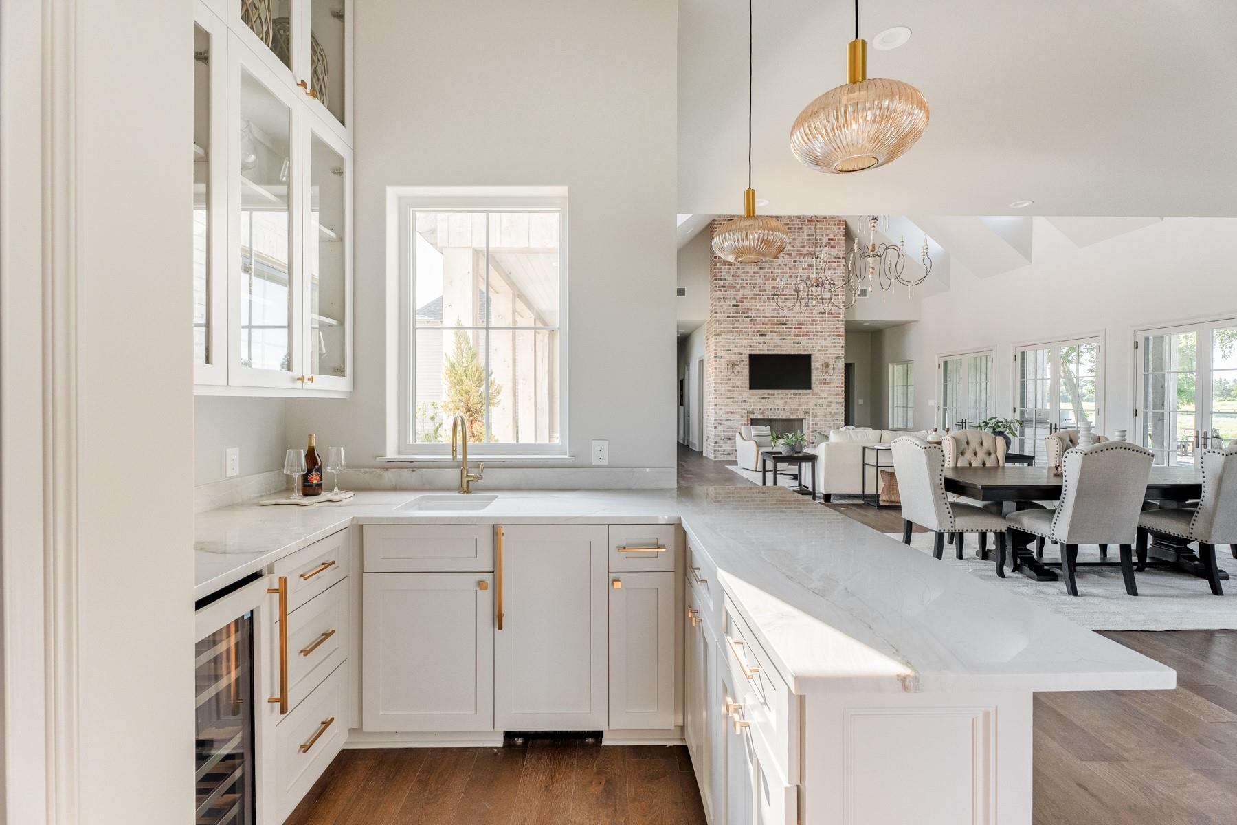 404 Blackberry Ln, Washington, TX 77880