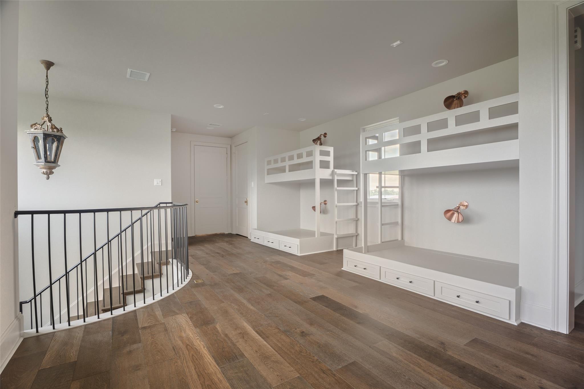 404 Blackberry Ln, Washington, TX 77880
