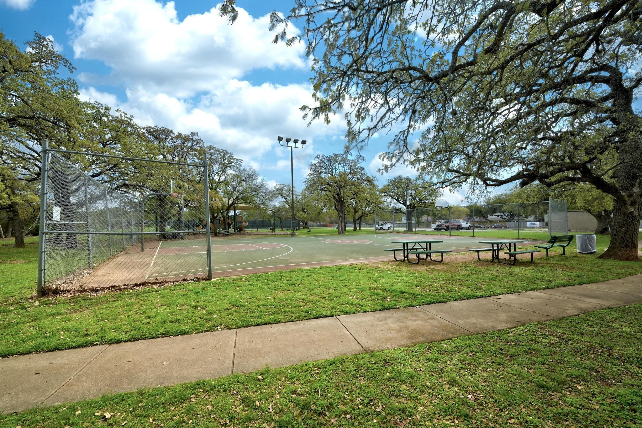 1205 Rambling Trl, Cedar Park, TX 78613