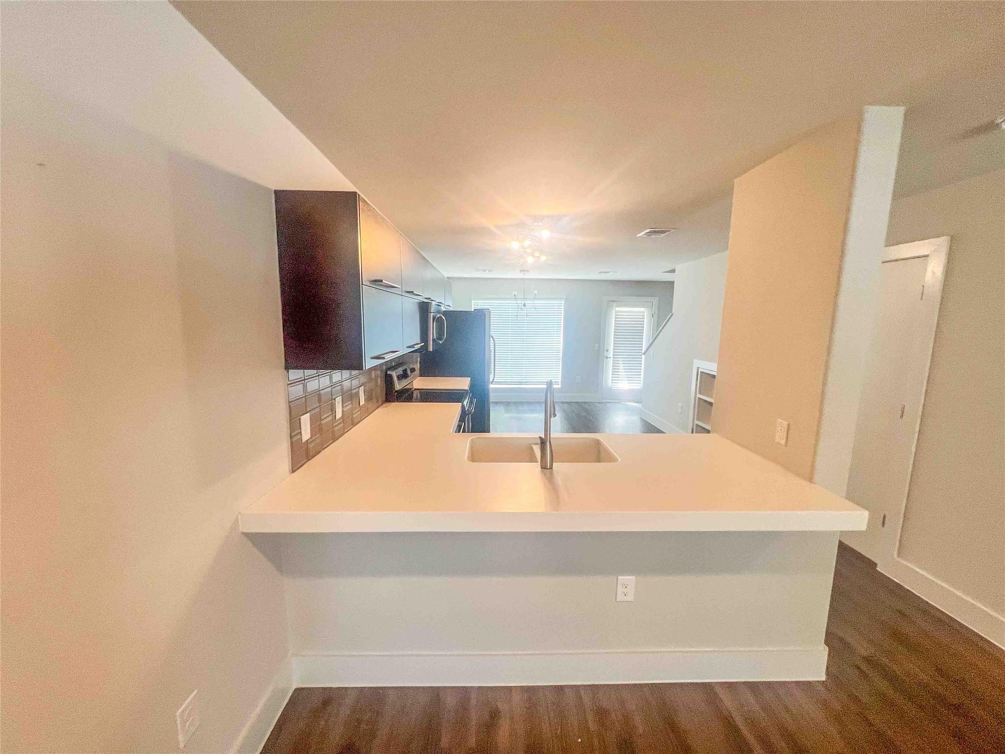 1101 Grove Blvd # 701, Austin, TX 78741