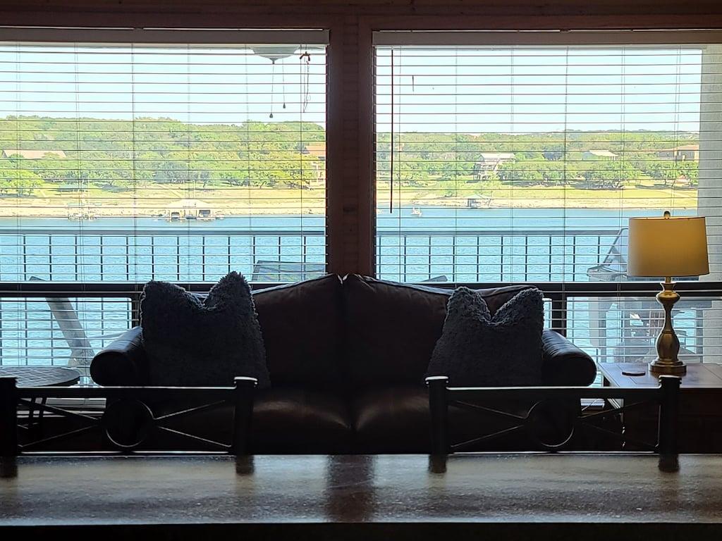 1601 Judy Lynn Dr # 207, Spicewood, TX 78669