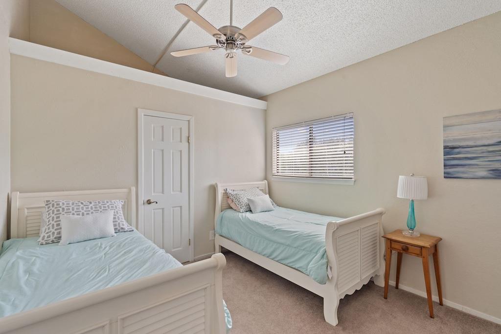 1601 Judy Lynn Dr # 207, Spicewood, TX 78669