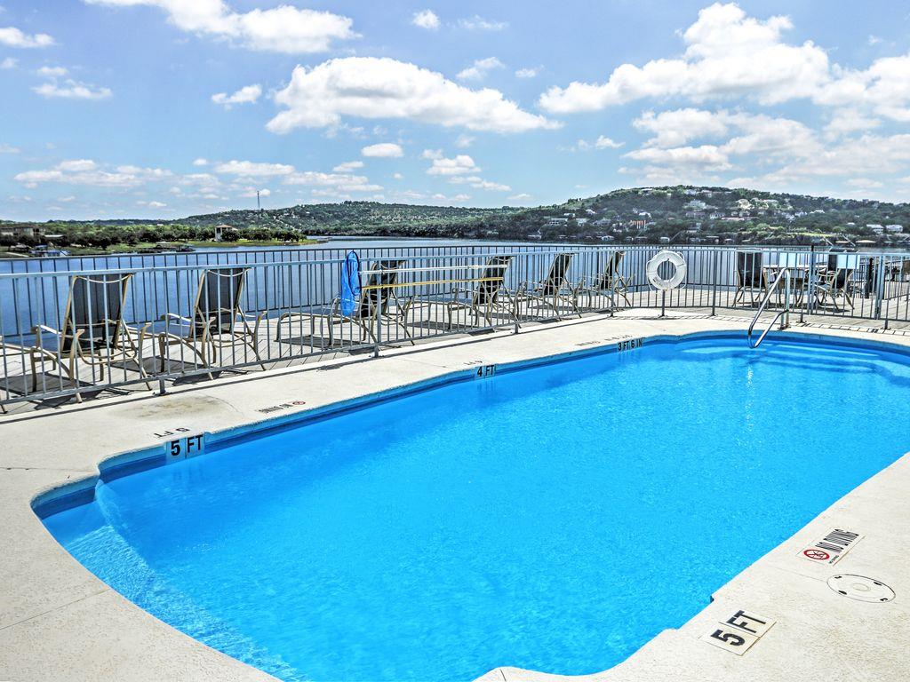 1601 Judy Lynn Dr # 207, Spicewood, TX 78669