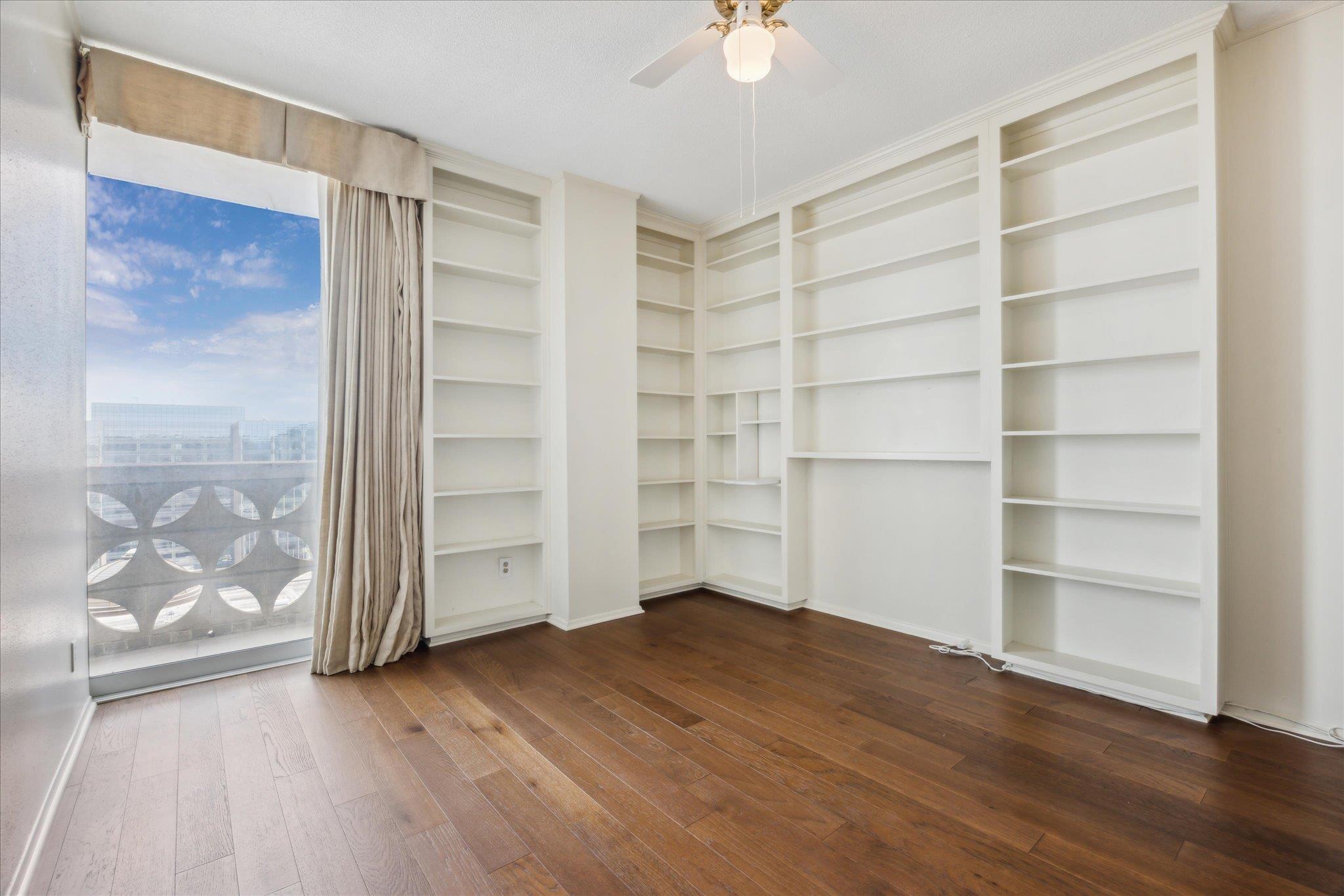 1801 Lavaca St # 14G, Austin, TX 78701