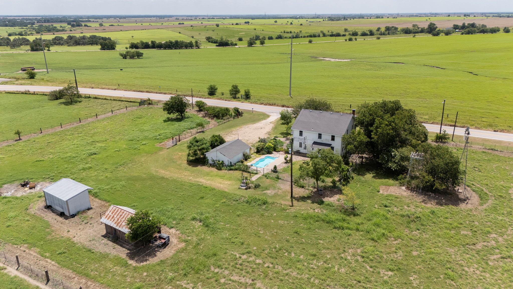 14301 Fm-1105, Jarrell, TX 76537