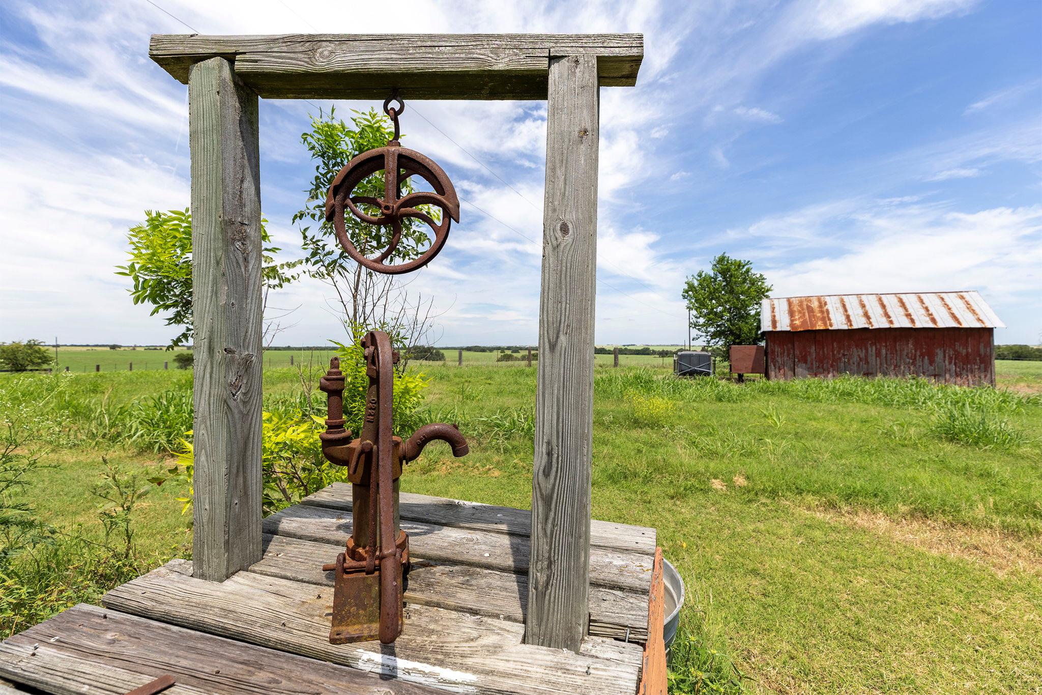 14301 Fm-1105, Jarrell, TX 76537