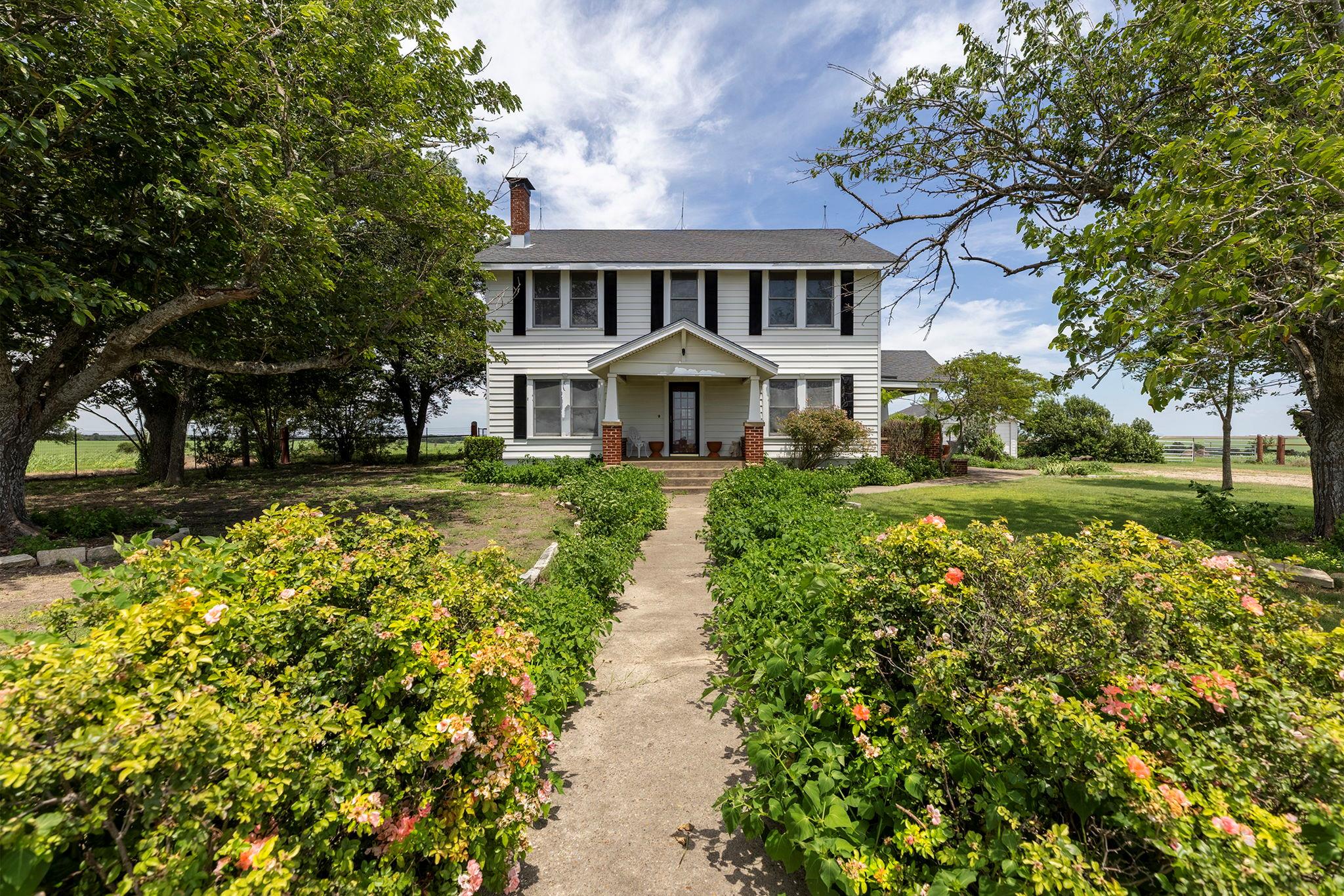 14301 Fm-1105, Jarrell, TX 76537