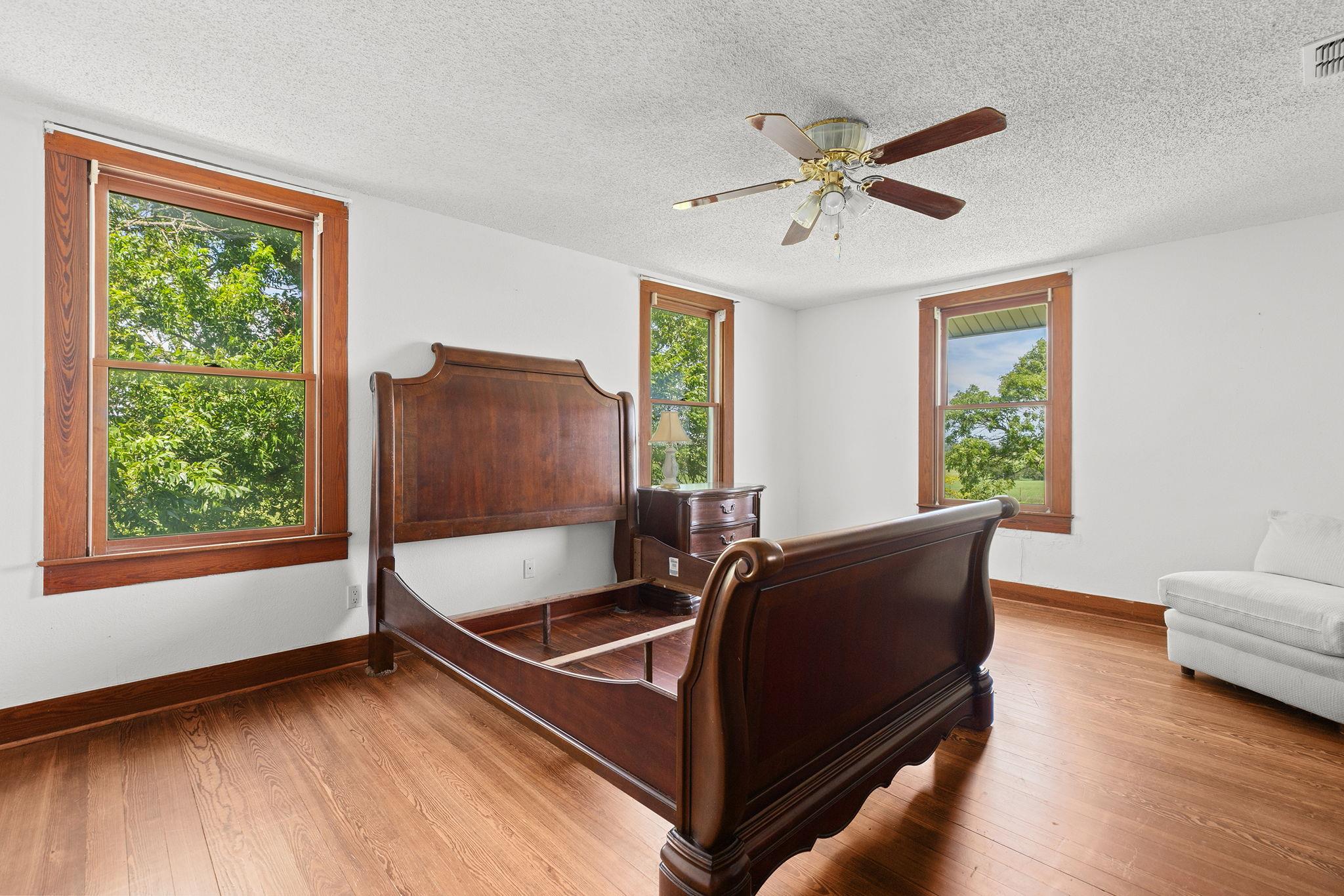 14301 Fm-1105, Jarrell, TX 76537