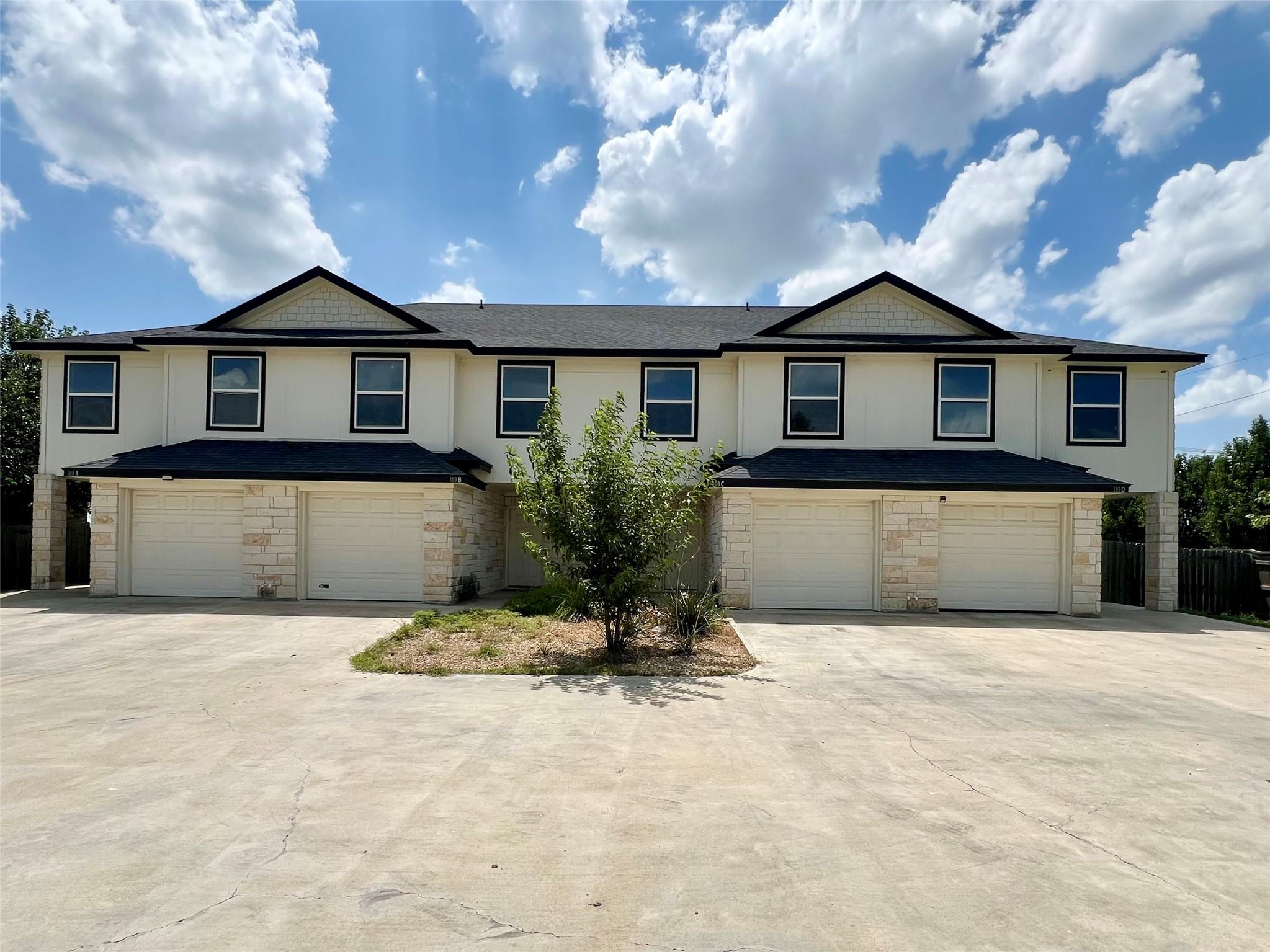 100 Sandstone Dr # A-D, Jarrell, TX 76537