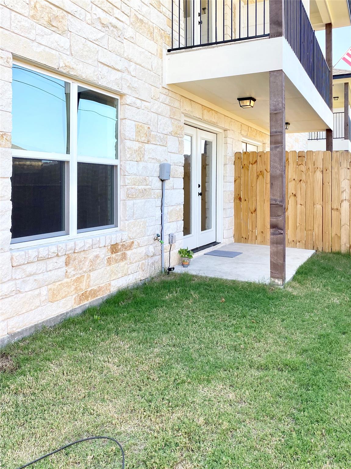 100 Sandstone Dr # A-D, Jarrell, TX 76537