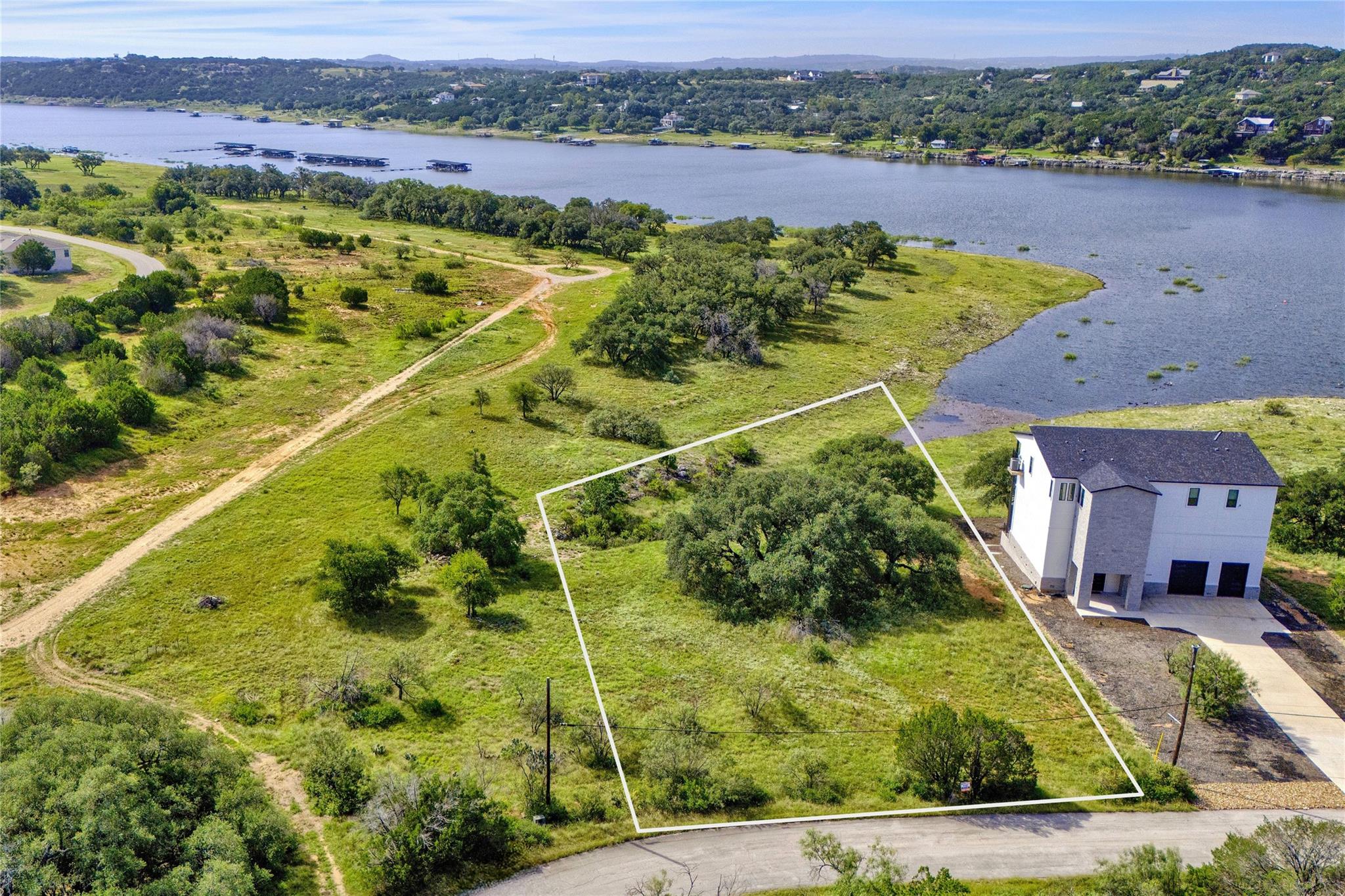 21307 Cardinal Ave, Lago Vista, TX 78645